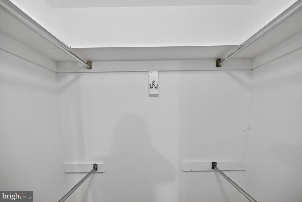 5084 FAIRVIEW LN, BROAD RUN, Virginia, 4 Bedrooms Bedrooms, ,3 BathroomsBathrooms,Residential,5084 FAIRVIEW LN,VAFQ2018478 MLS # VAFQ2018478