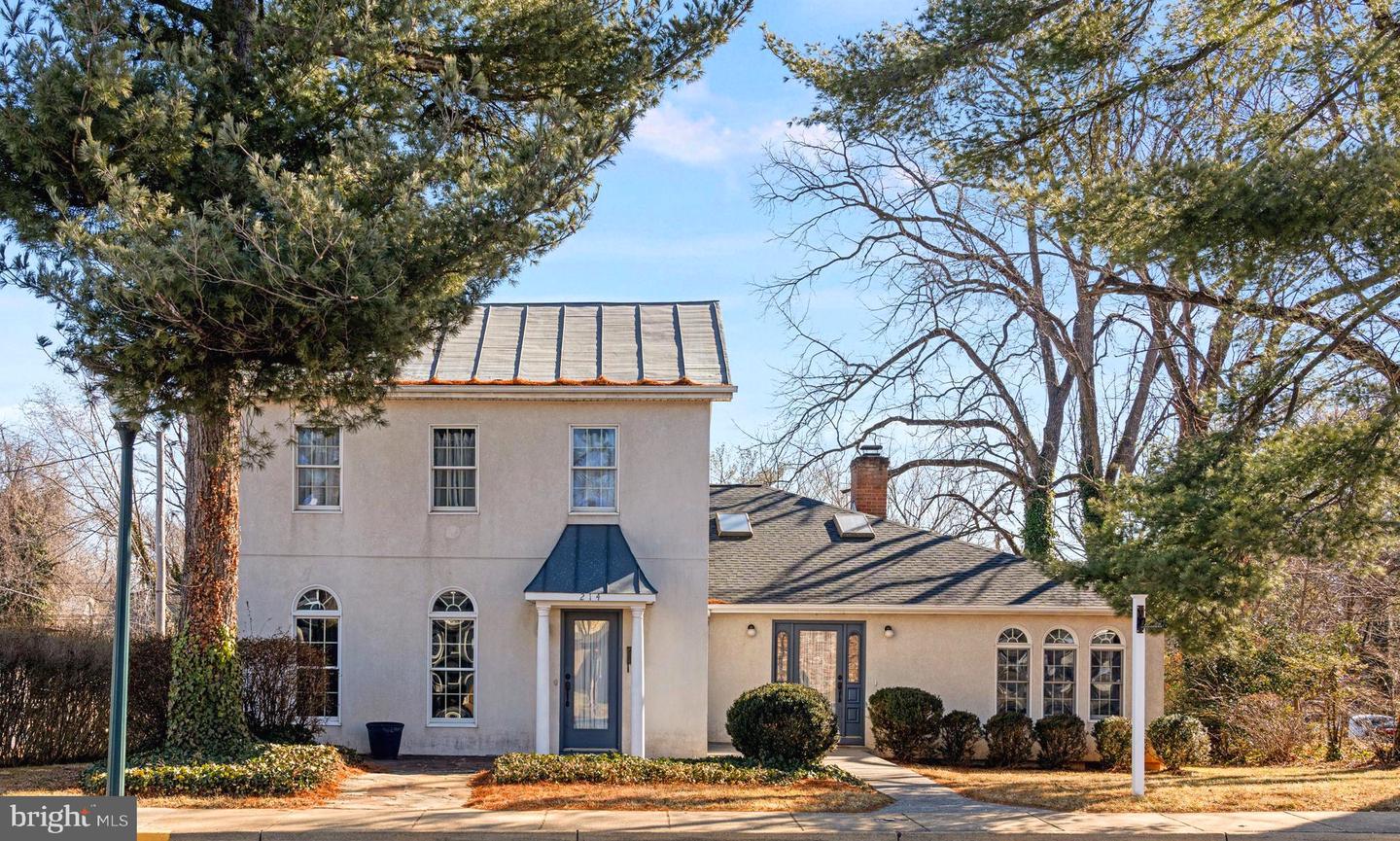 214 S ROYAL AVE, FRONT ROYAL, Virginia 22630, ,Land,For sale,214 S ROYAL AVE,VAWR2013446 MLS # VAWR2013446