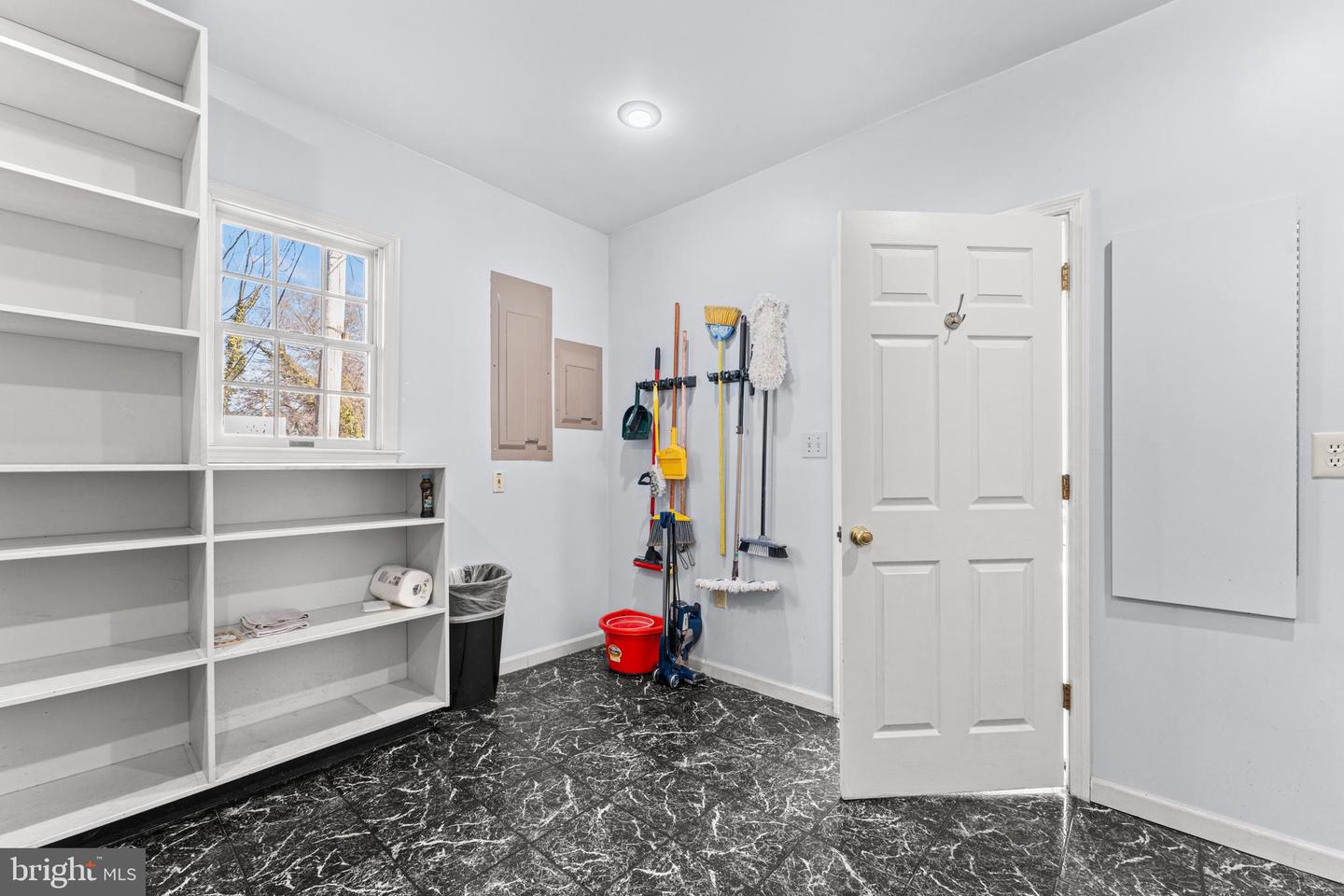 214 S ROYAL AVE, FRONT ROYAL, Virginia 22630, ,Land,For sale,214 S ROYAL AVE,VAWR2013446 MLS # VAWR2013446