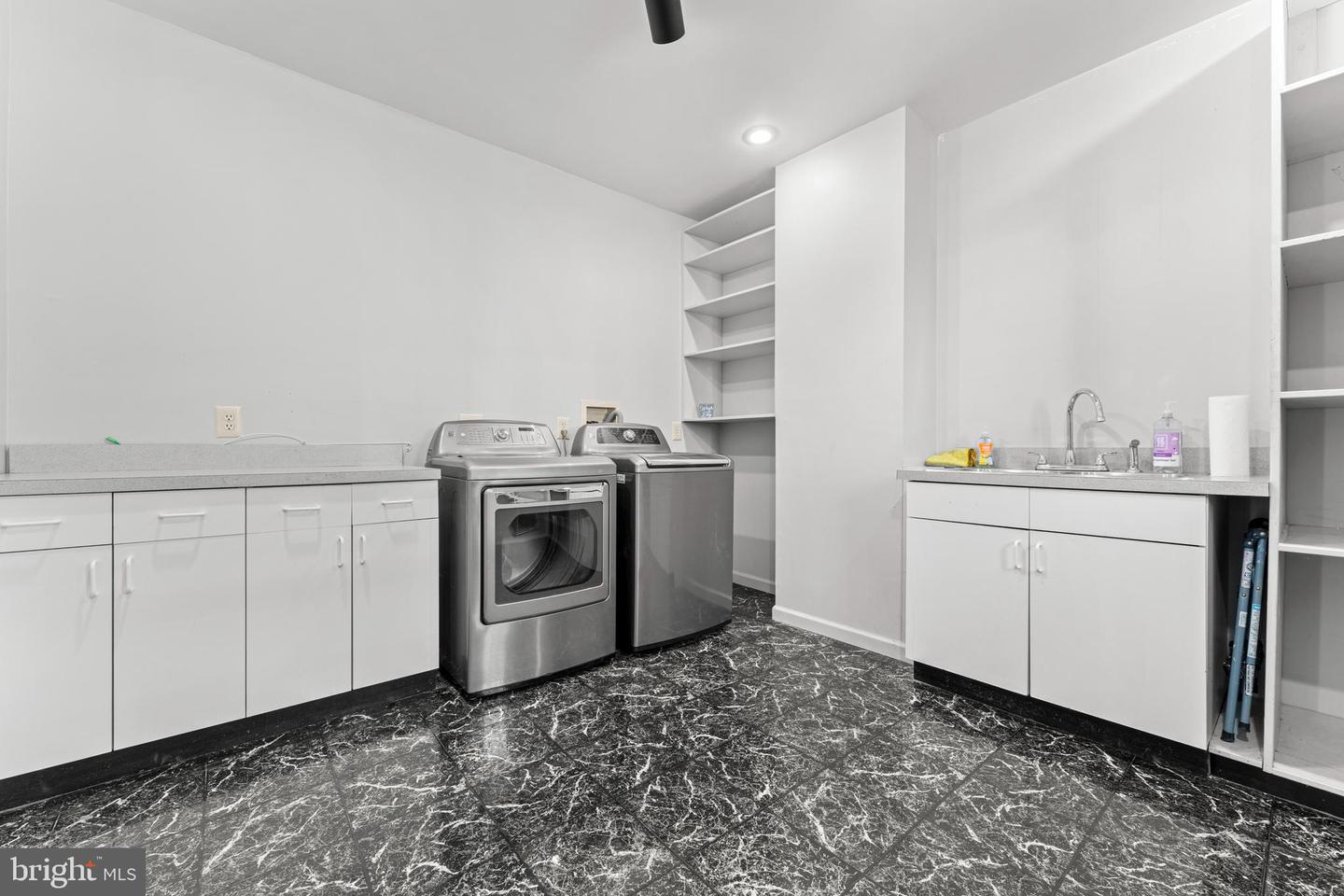 214 S ROYAL AVE, FRONT ROYAL, Virginia 22630, ,Land,For sale,214 S ROYAL AVE,VAWR2013446 MLS # VAWR2013446