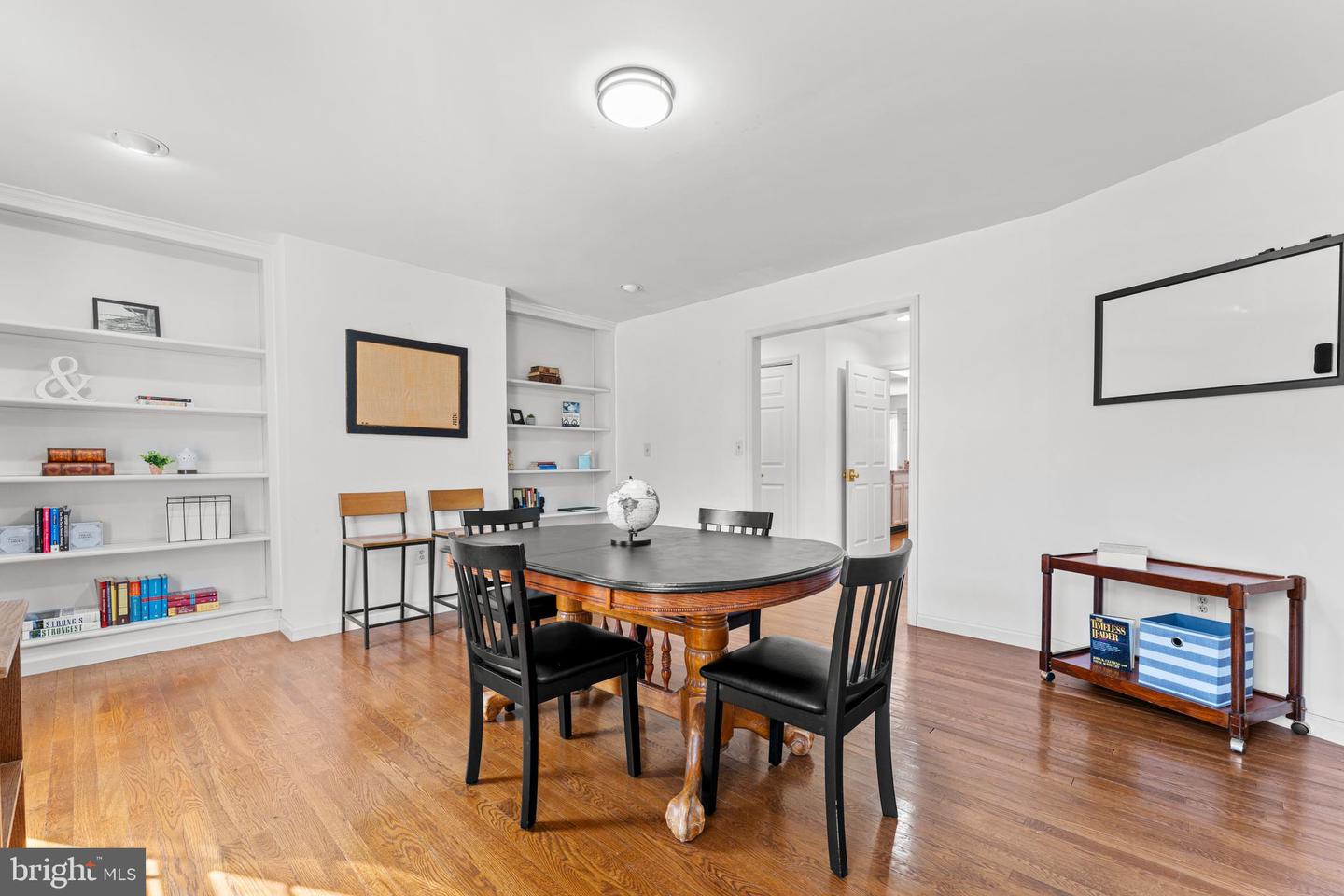 214 S ROYAL AVE, FRONT ROYAL, Virginia 22630, ,Land,For sale,214 S ROYAL AVE,VAWR2013446 MLS # VAWR2013446