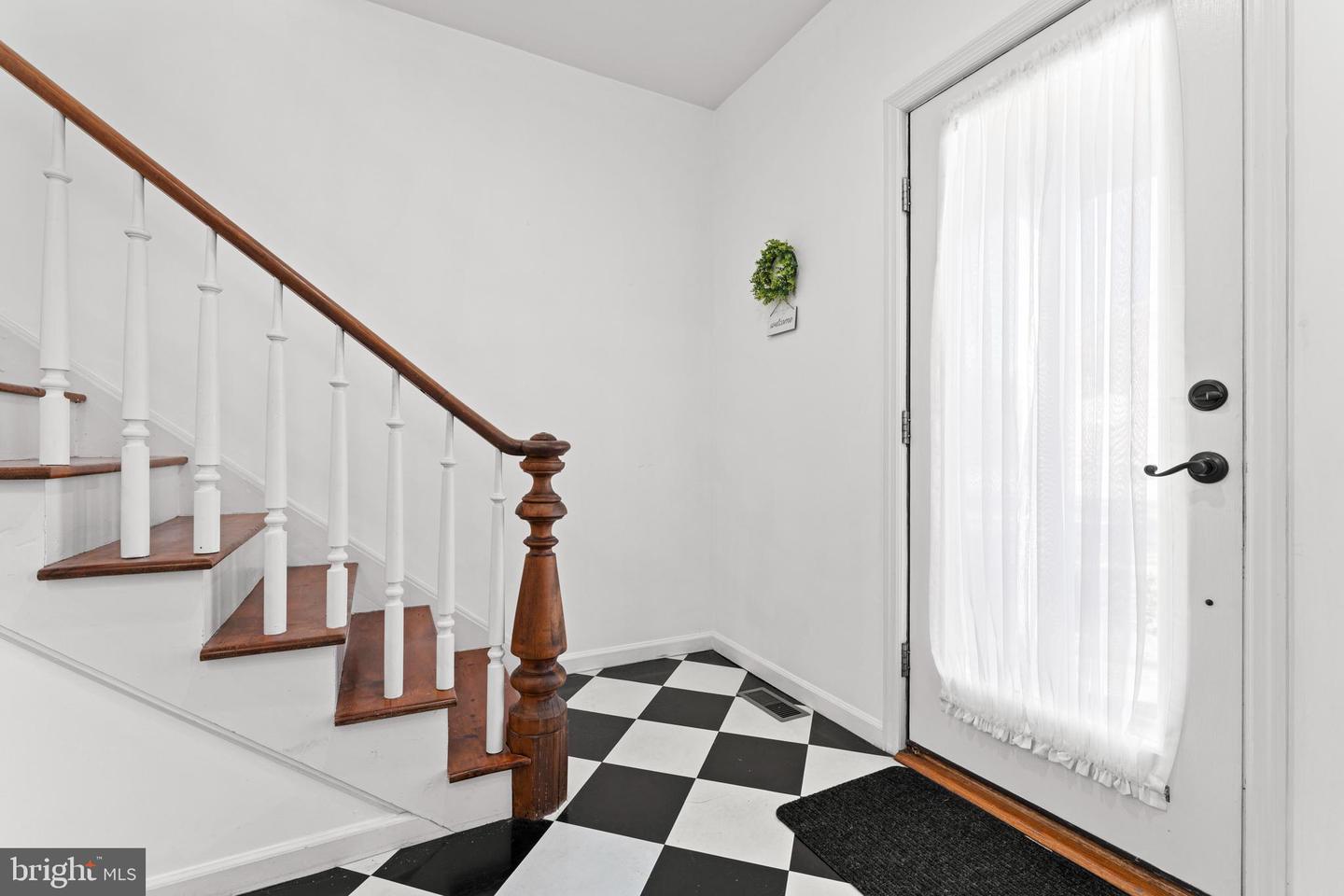 214 S ROYAL AVE, FRONT ROYAL, Virginia 22630, ,Land,For sale,214 S ROYAL AVE,VAWR2013446 MLS # VAWR2013446