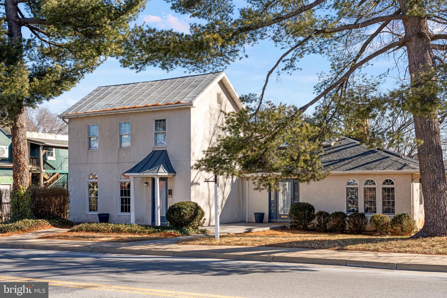 214 S ROYAL AVE, FRONT ROYAL, Virginia 22630, ,Land,For sale,214 S ROYAL AVE,VAWR2013446 MLS # VAWR2013446