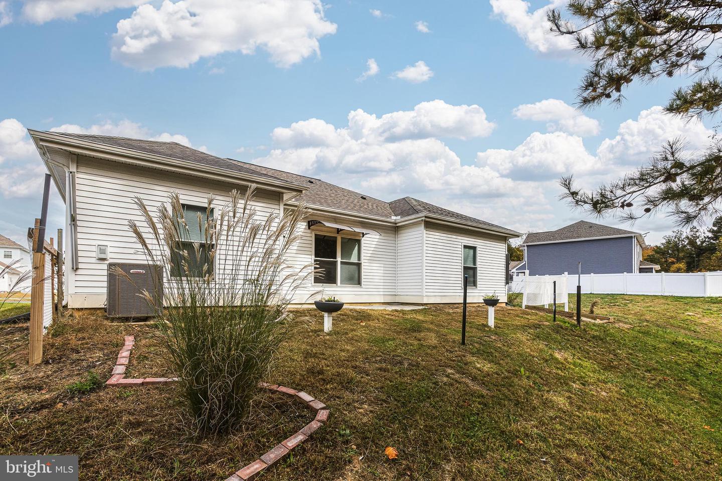 17074 ROLLINS RD, BOWLING GREEN, Virginia 22427, 3 Bedrooms Bedrooms, 7 Rooms Rooms,2 BathroomsBathrooms,Residential,For sale,17074 ROLLINS RD,VACV2008650 MLS # VACV2008650