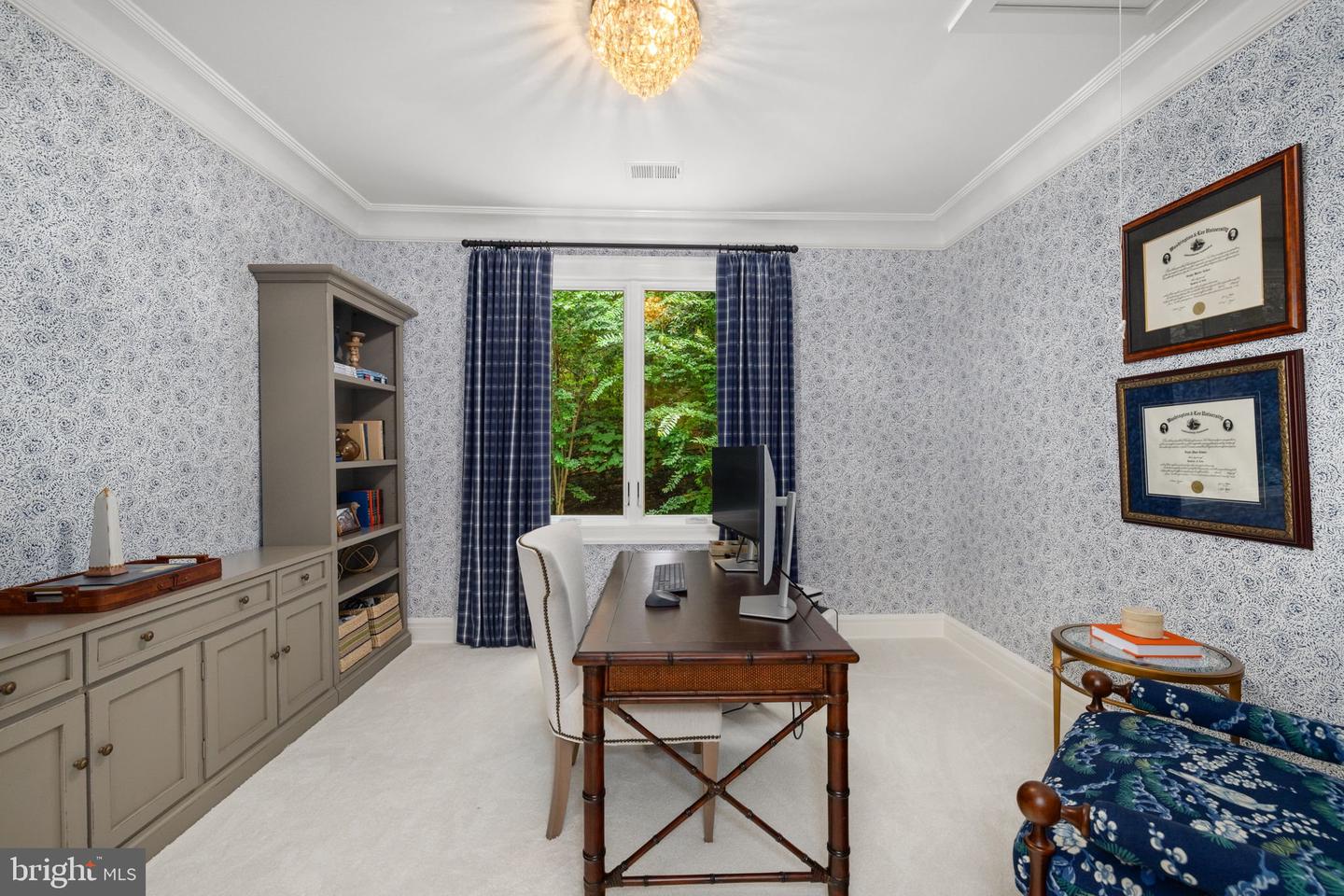 1111 CREST LN, MCLEAN, Virginia 22101, 6 Bedrooms Bedrooms, ,6 BathroomsBathrooms,Residential,For sale,1111 CREST LN,VAFX2262386 MLS # VAFX2262386