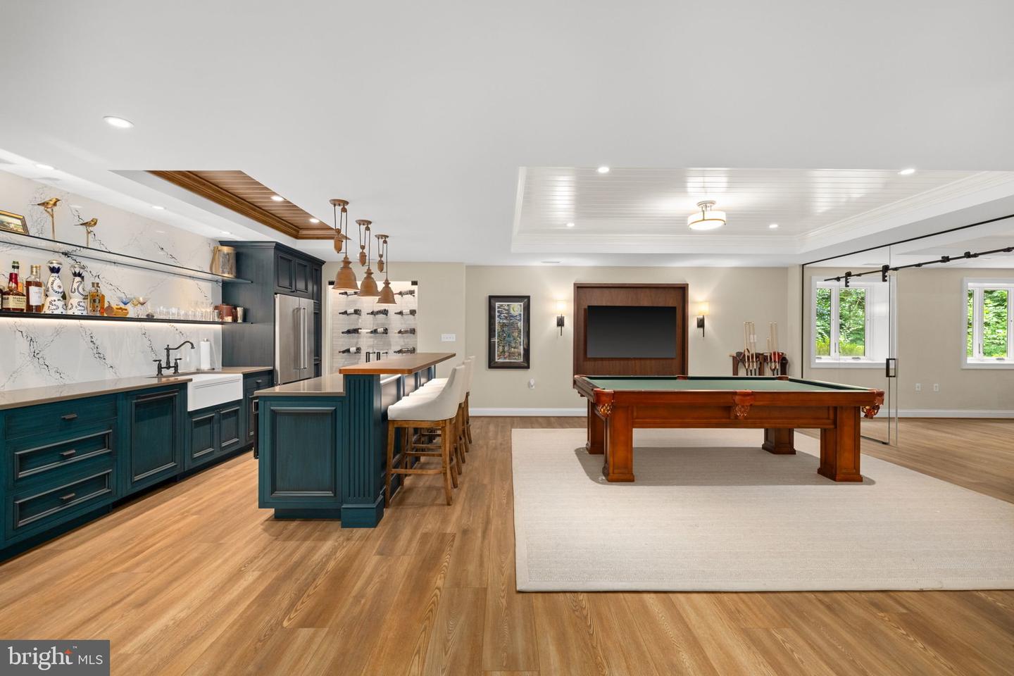 1111 CREST LN, MCLEAN, Virginia 22101, 6 Bedrooms Bedrooms, ,6 BathroomsBathrooms,Residential,For sale,1111 CREST LN,VAFX2262386 MLS # VAFX2262386