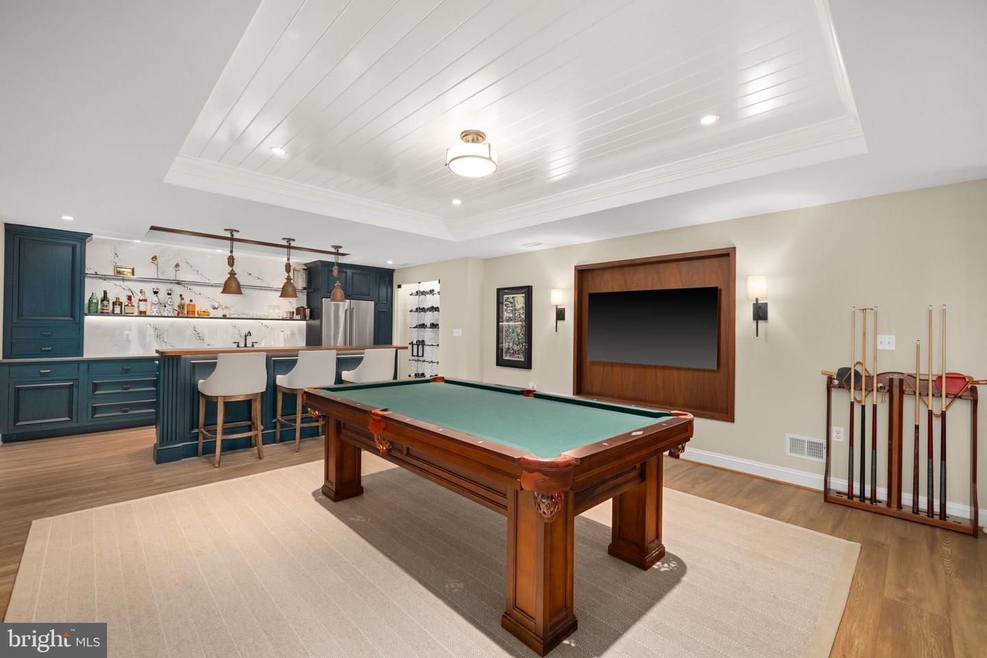 1111 CREST LN, MCLEAN, Virginia 22101, 6 Bedrooms Bedrooms, ,6 BathroomsBathrooms,Residential,For sale,1111 CREST LN,VAFX2262386 MLS # VAFX2262386