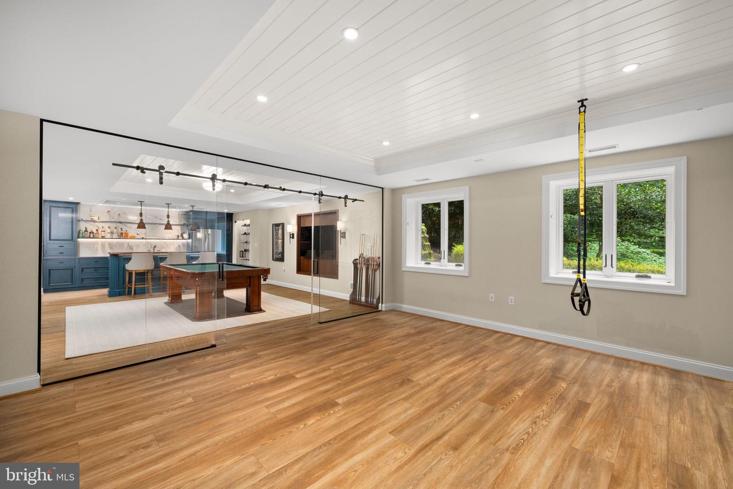 1111 CREST LN, MCLEAN, Virginia 22101, 6 Bedrooms Bedrooms, ,6 BathroomsBathrooms,Residential,For sale,1111 CREST LN,VAFX2262386 MLS # VAFX2262386