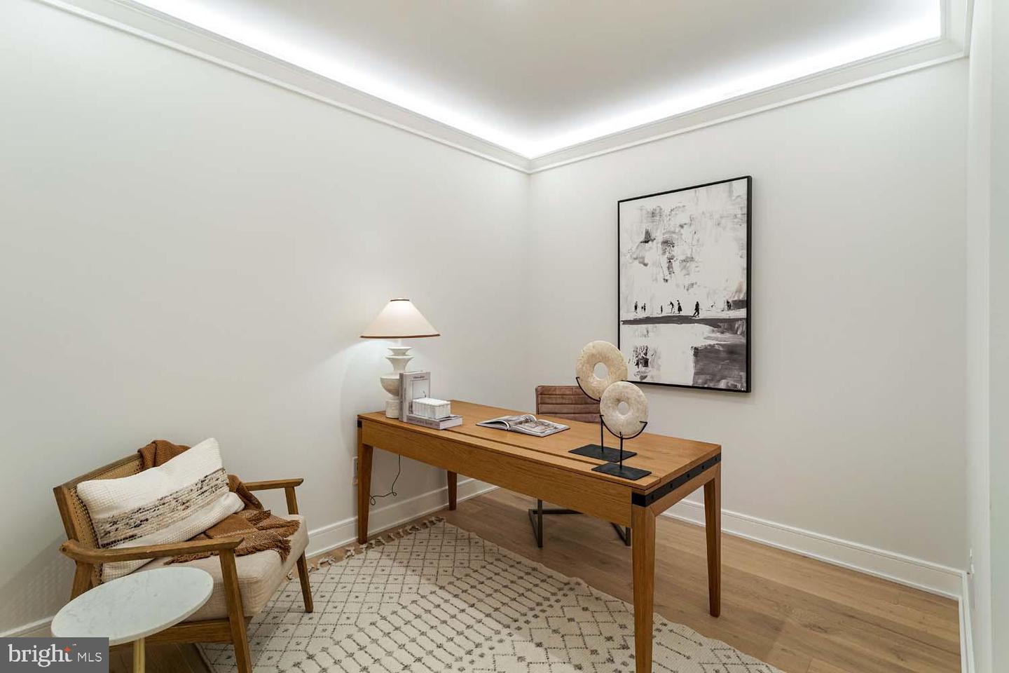 6718 LOWELL AVE #702, MCLEAN, Virginia 22101, 2 Bedrooms Bedrooms, ,2 BathroomsBathrooms,Residential,For sale,6718 LOWELL AVE #702,VAFX2281014 MLS # VAFX2281014 6718 LOWELL AVE #702, MCLEAN, Virginia 22101, 2 Bedrooms Bedrooms, ,2 BathroomsBathrooms,Residential,For sale,6718 LOWELL AVE #702,VAFX2281014 MLS # VAFX2281014