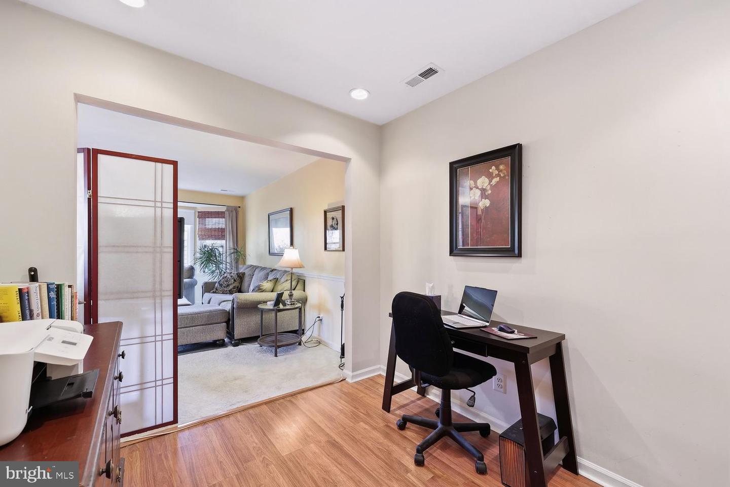 6029 SUNSET RIDGE CT, CENTREVILLE, Virginia 20121, 2 Bedrooms Bedrooms, ,1 BathroomBathrooms,Residential,For sale,6029 SUNSET RIDGE CT,VAFX2286660 MLS # VAFX2286660