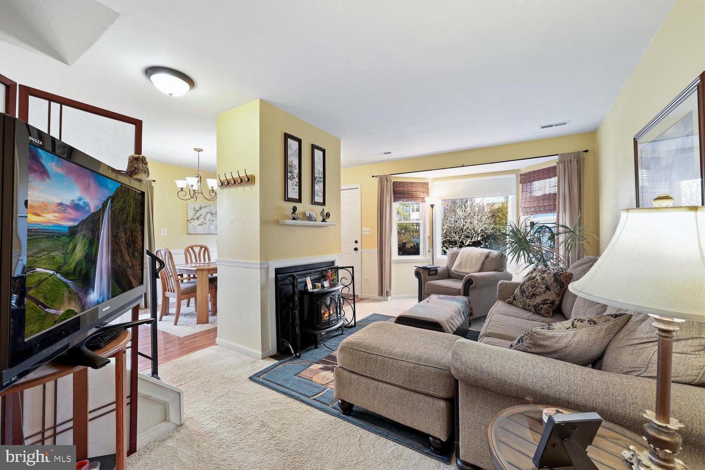 6029 SUNSET RIDGE CT, CENTREVILLE, Virginia 20121, 2 Bedrooms Bedrooms, ,1 BathroomBathrooms,Residential,For sale,6029 SUNSET RIDGE CT,VAFX2286660 MLS # VAFX2286660