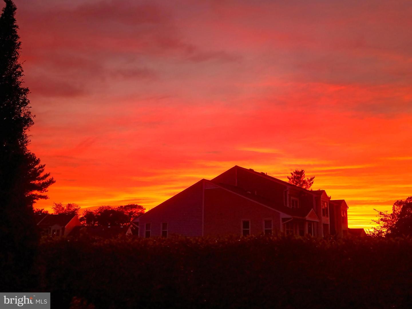 6029 SUNSET RIDGE CT, CENTREVILLE, Virginia 20121, 2 Bedrooms Bedrooms, ,1 BathroomBathrooms,Residential,For sale,6029 SUNSET RIDGE CT,VAFX2286660 MLS # VAFX2286660