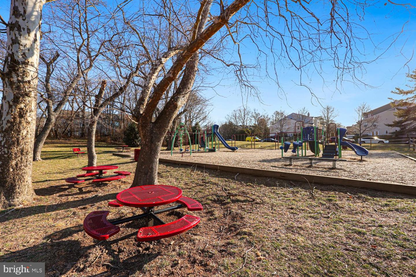 6029 SUNSET RIDGE CT, CENTREVILLE, Virginia 20121, 2 Bedrooms Bedrooms, ,1 BathroomBathrooms,Residential,For sale,6029 SUNSET RIDGE CT,VAFX2286660 MLS # VAFX2286660