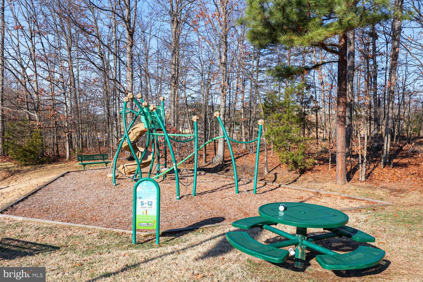 6029 SUNSET RIDGE CT, CENTREVILLE, Virginia 20121, 2 Bedrooms Bedrooms, ,1 BathroomBathrooms,Residential,For sale,6029 SUNSET RIDGE CT,VAFX2286660 MLS # VAFX2286660