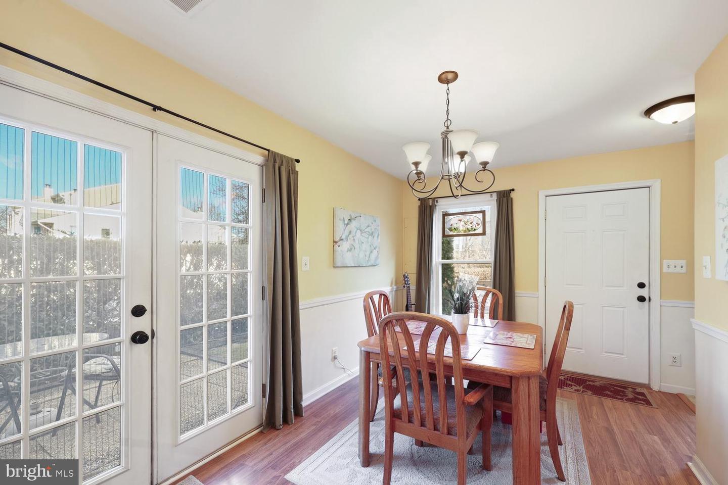 6029 SUNSET RIDGE CT, CENTREVILLE, Virginia 20121, 2 Bedrooms Bedrooms, ,1 BathroomBathrooms,Residential,For sale,6029 SUNSET RIDGE CT,VAFX2286660 MLS # VAFX2286660