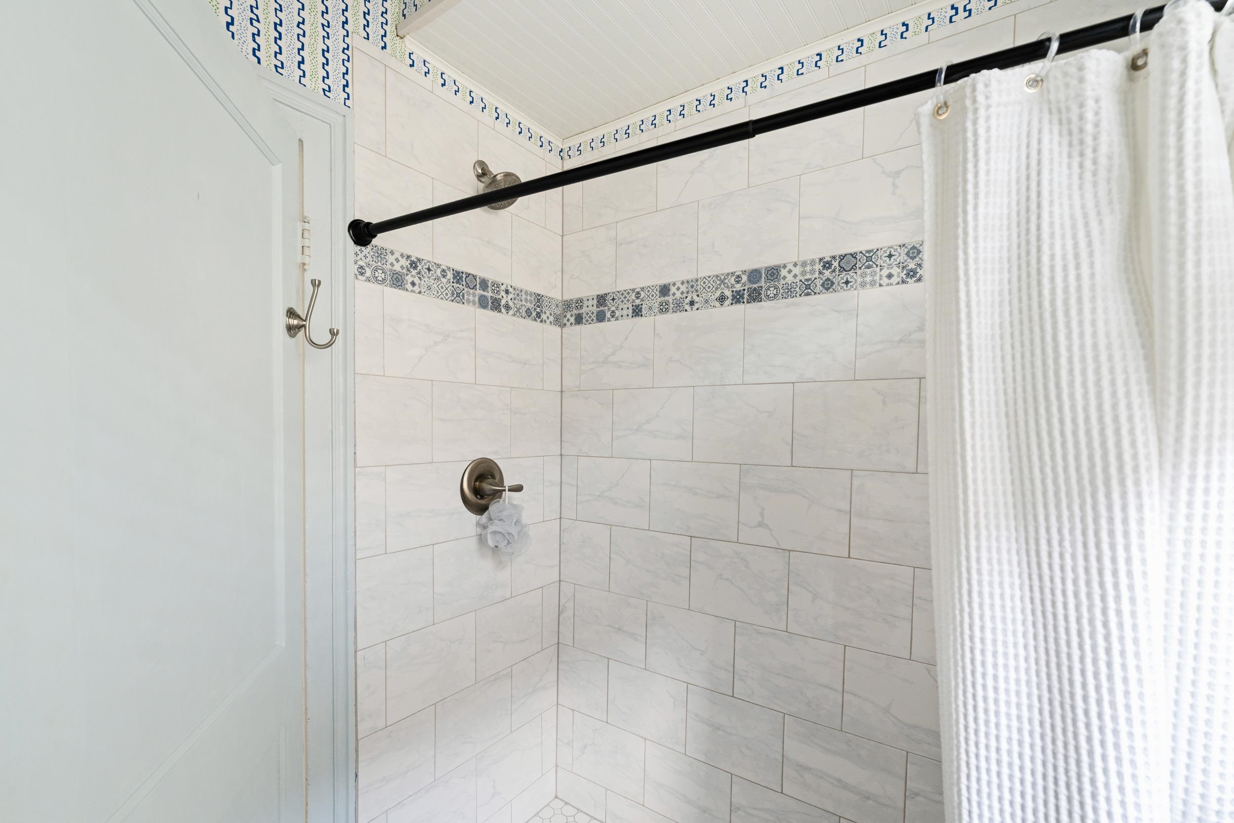 317 N MADISON ST, STAUNTON, Virginia 24401, 3 Bedrooms Bedrooms, ,2 BathroomsBathrooms,Residential,317 N MADISON ST,673895 MLS # 673895