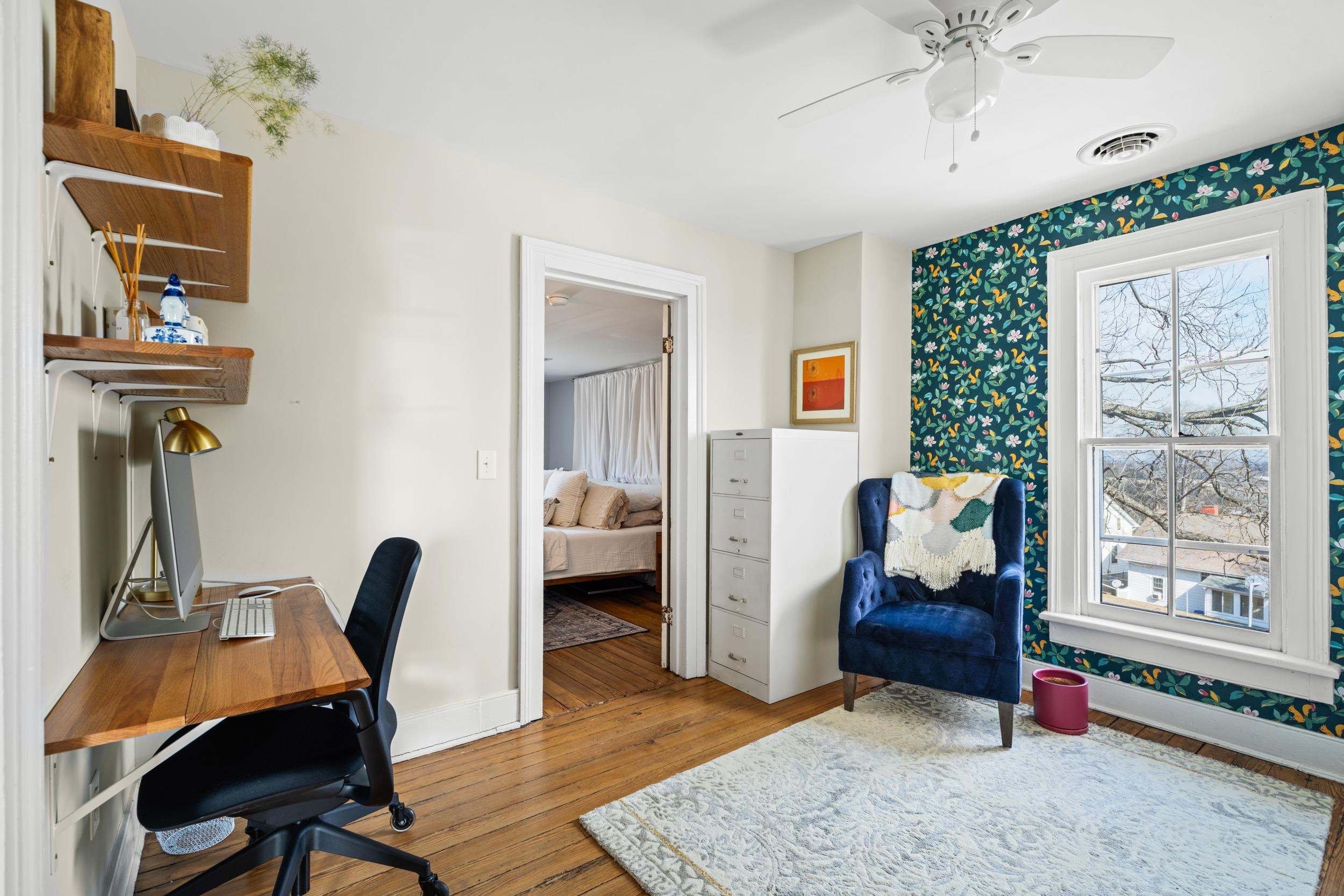 317 N MADISON ST, STAUNTON, Virginia 24401, 3 Bedrooms Bedrooms, ,2 BathroomsBathrooms,Residential,317 N MADISON ST,673895 MLS # 673895