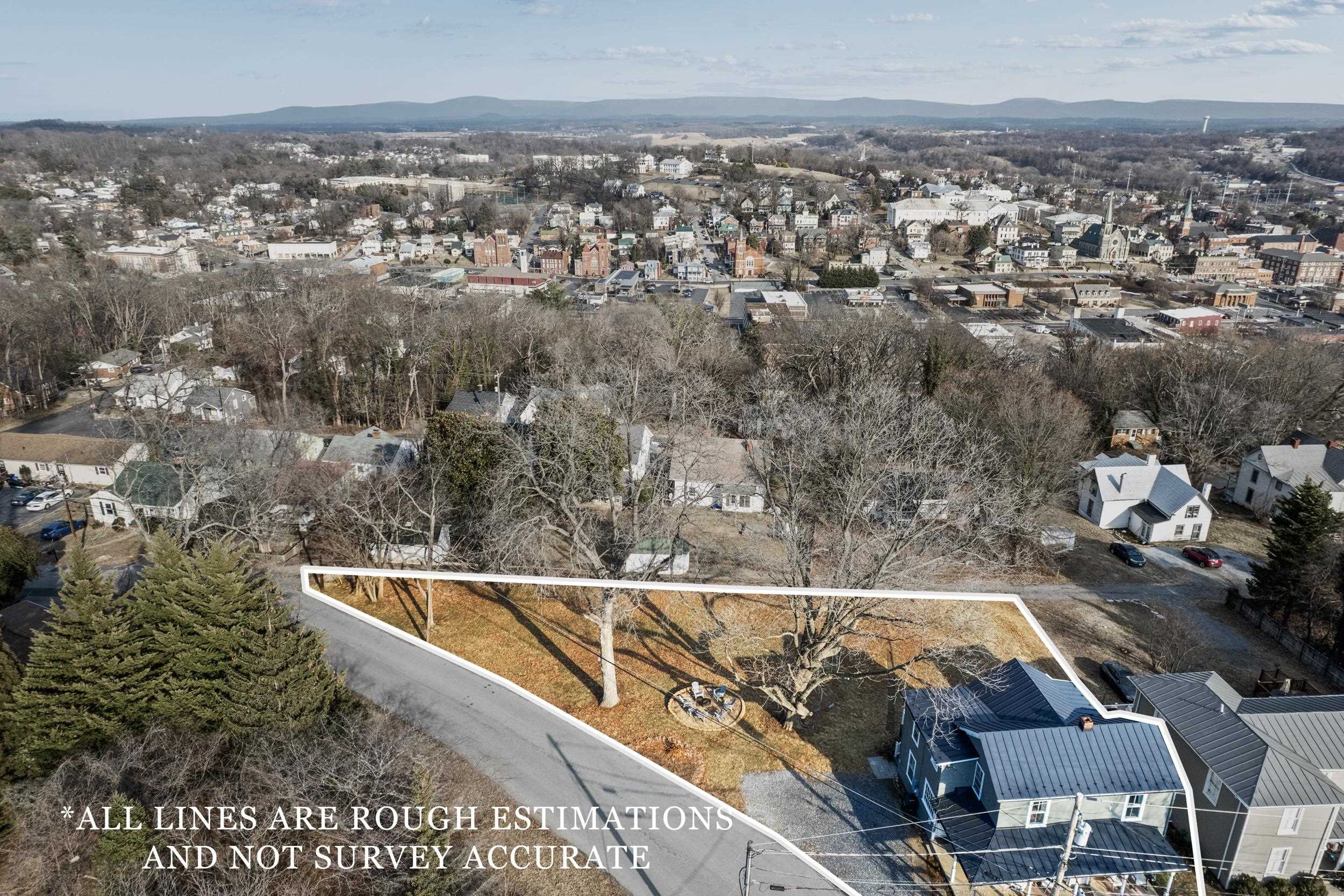 317 N MADISON ST, STAUNTON, Virginia 24401, 3 Bedrooms Bedrooms, ,2 BathroomsBathrooms,Residential,317 N MADISON ST,673895 MLS # 673895