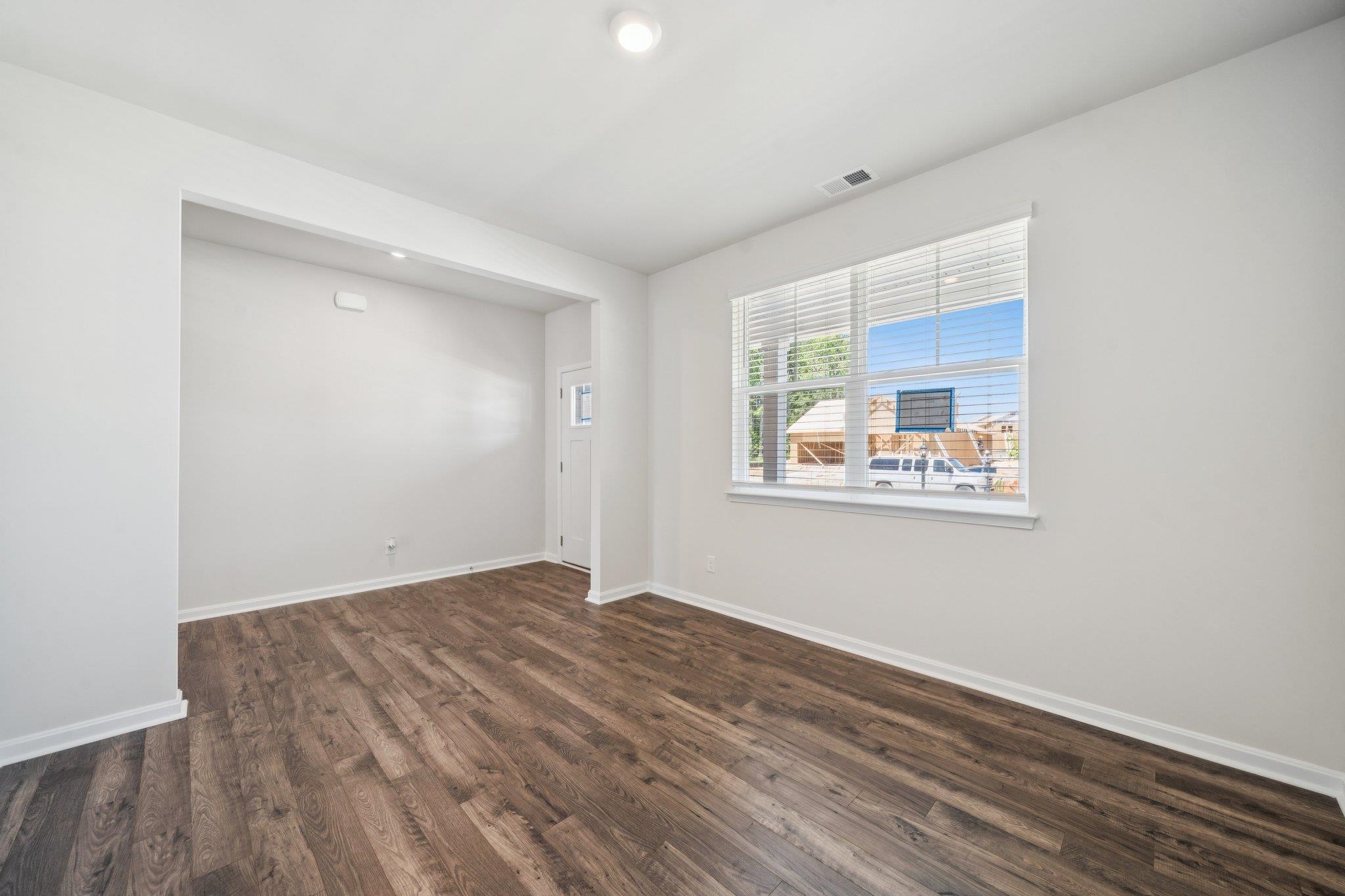 545 SUMMERCREST AVE, WAYNESBORO, Virginia 22980, 5 Bedrooms Bedrooms, ,3 BathroomsBathrooms,Residential,545 SUMMERCREST AVE,673900 MLS # 673900