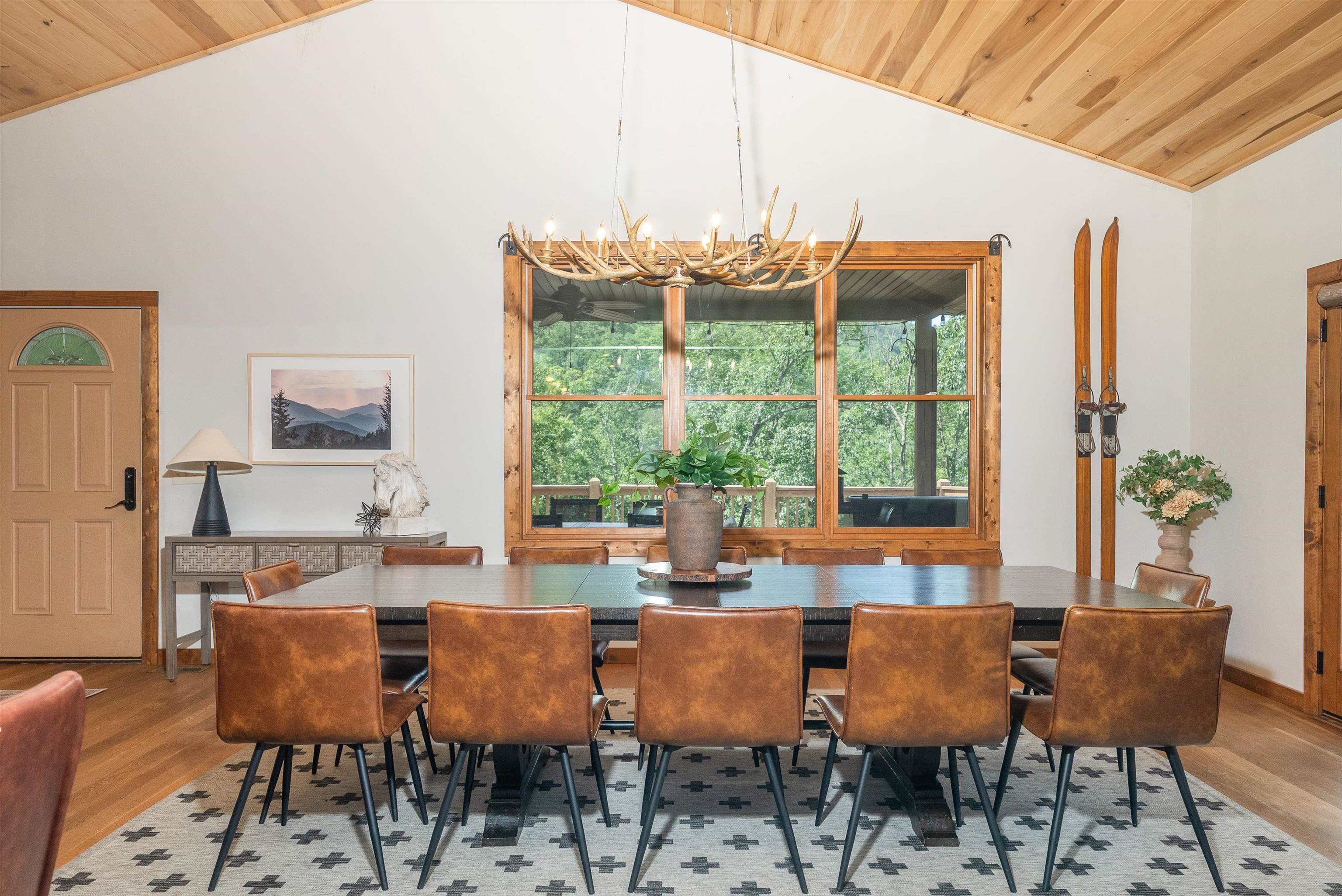 347 WILSON WAY, MCGAHEYSVILLE, Virginia 22840, 6 Bedrooms Bedrooms, ,5 BathroomsBathrooms,Residential,347 WILSON WAY,673904 MLS # 673904