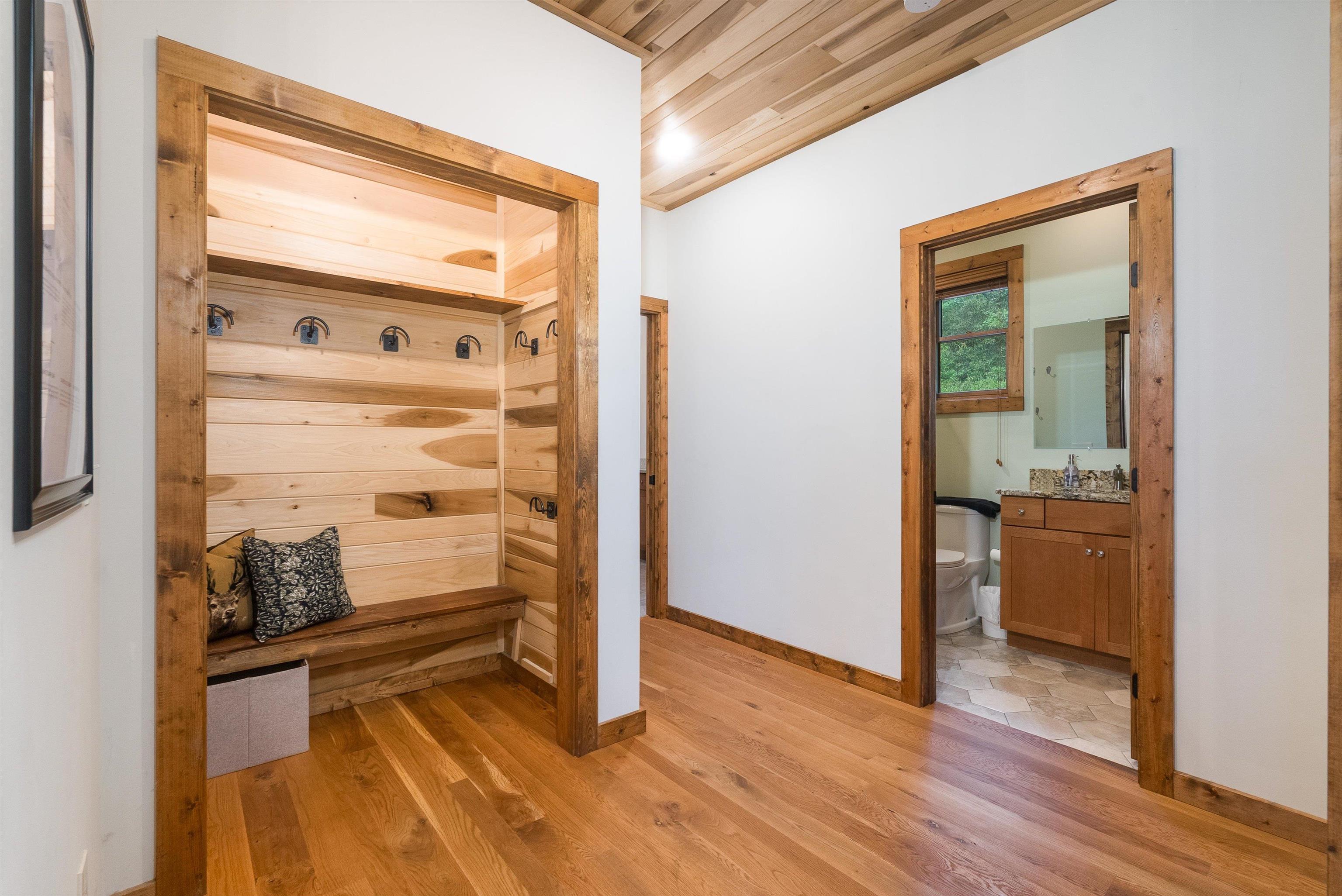 347 WILSON WAY, MCGAHEYSVILLE, Virginia 22840, 6 Bedrooms Bedrooms, ,5 BathroomsBathrooms,Residential,347 WILSON WAY,673904 MLS # 673904