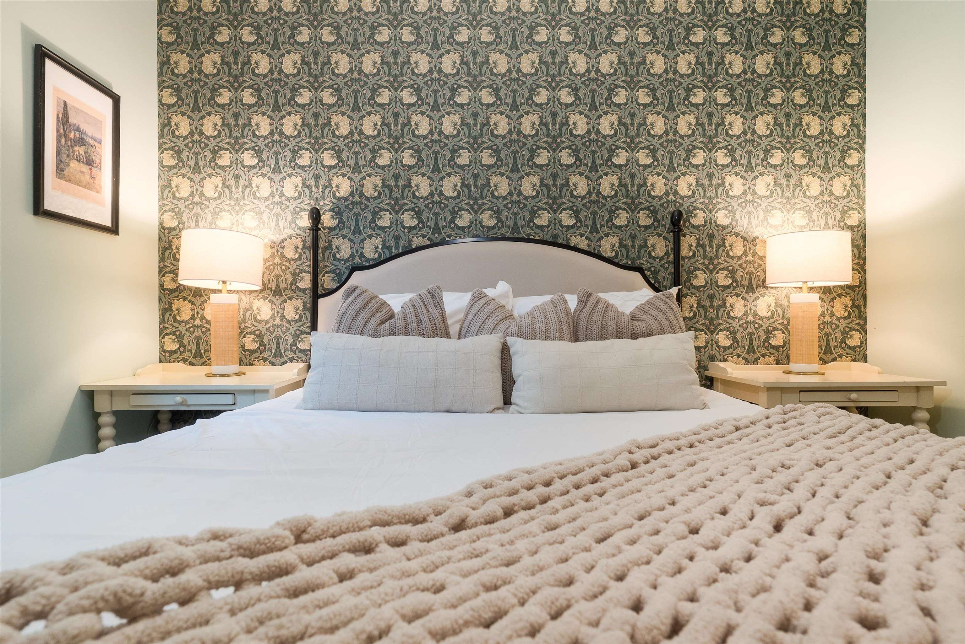 347 WILSON WAY, MCGAHEYSVILLE, Virginia 22840, 6 Bedrooms Bedrooms, ,5 BathroomsBathrooms,Residential,347 WILSON WAY,673904 MLS # 673904