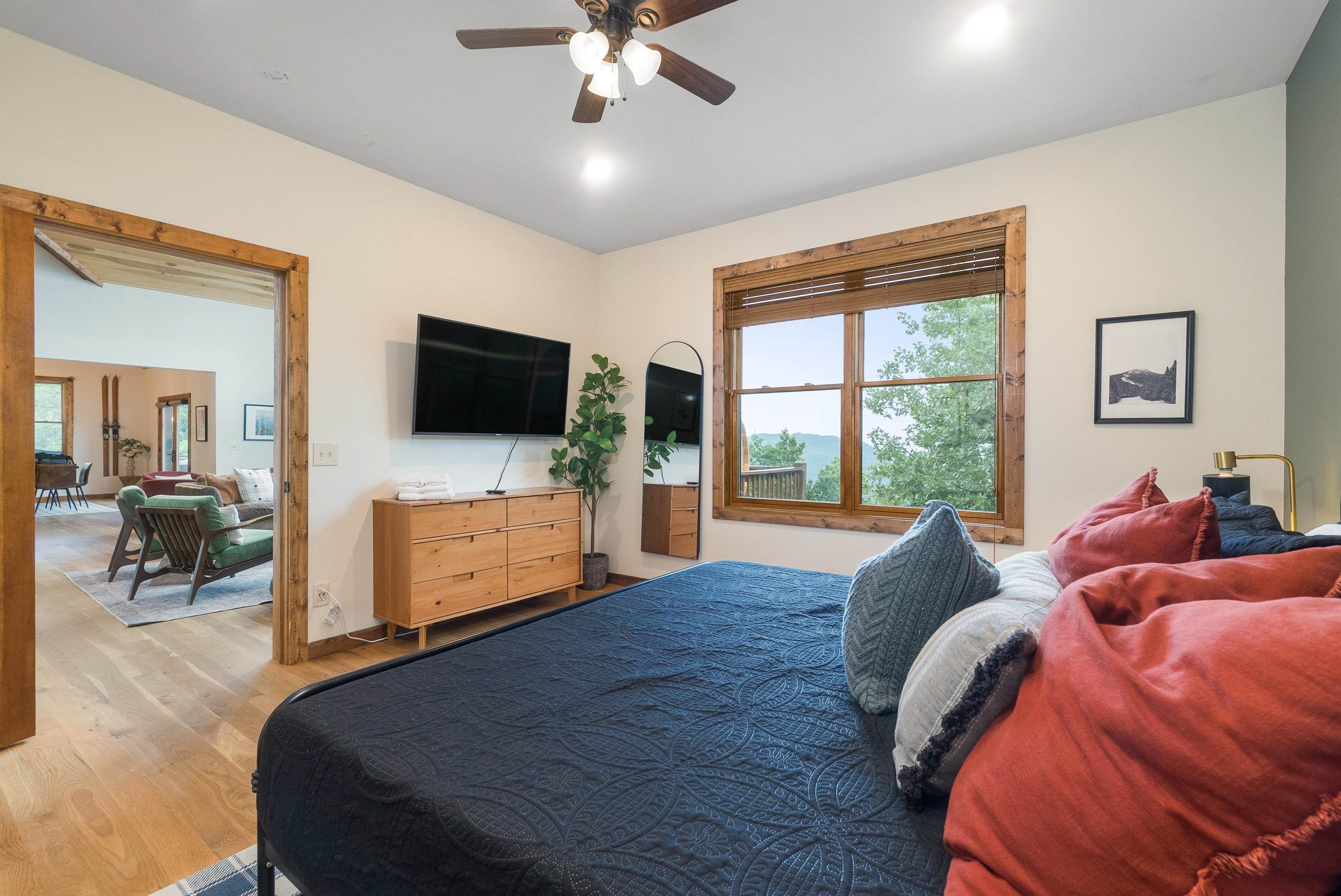 347 WILSON WAY, MCGAHEYSVILLE, Virginia 22840, 6 Bedrooms Bedrooms, ,5 BathroomsBathrooms,Residential,347 WILSON WAY,673904 MLS # 673904