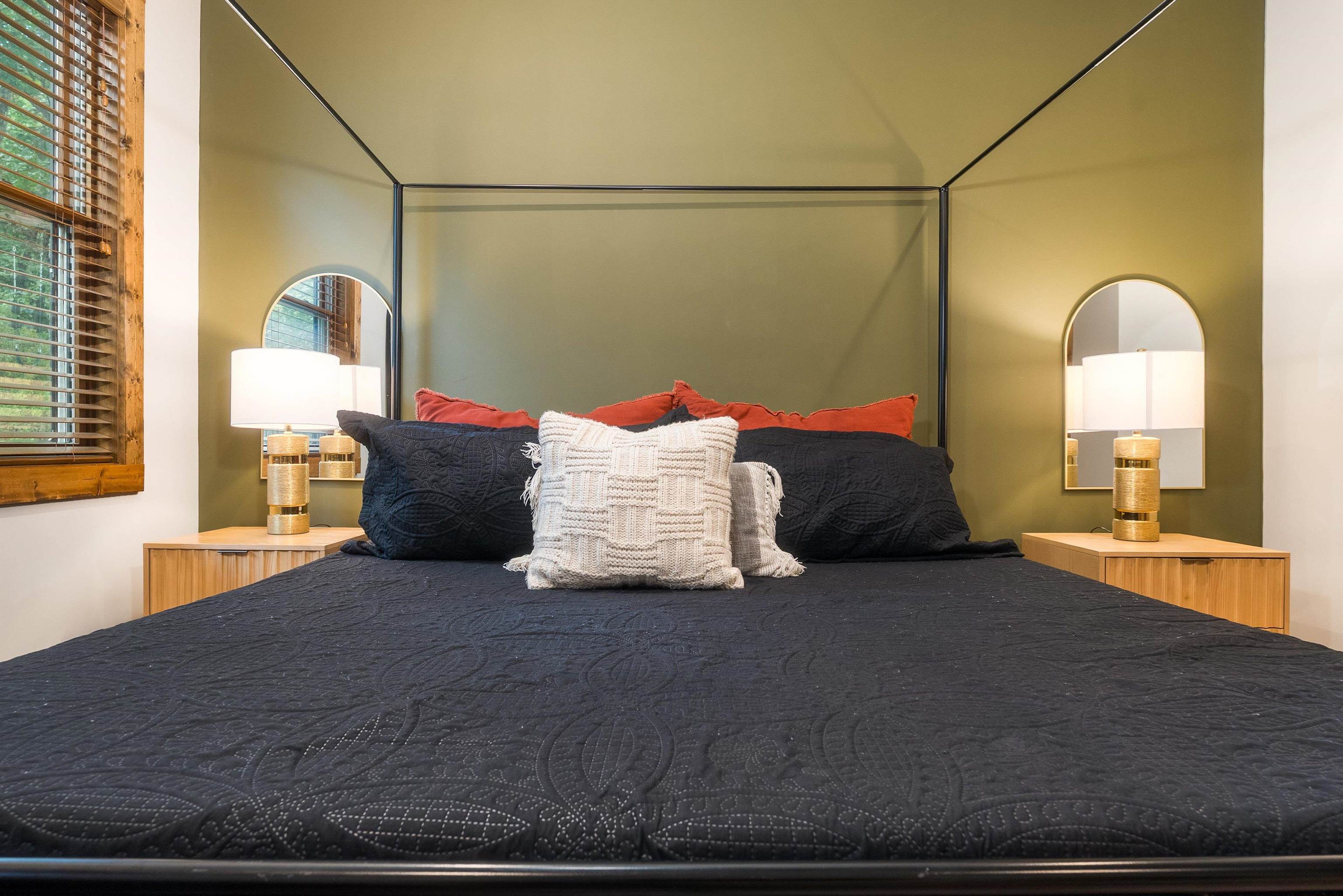 347 WILSON WAY, MCGAHEYSVILLE, Virginia 22840, 6 Bedrooms Bedrooms, ,5 BathroomsBathrooms,Residential,347 WILSON WAY,673904 MLS # 673904