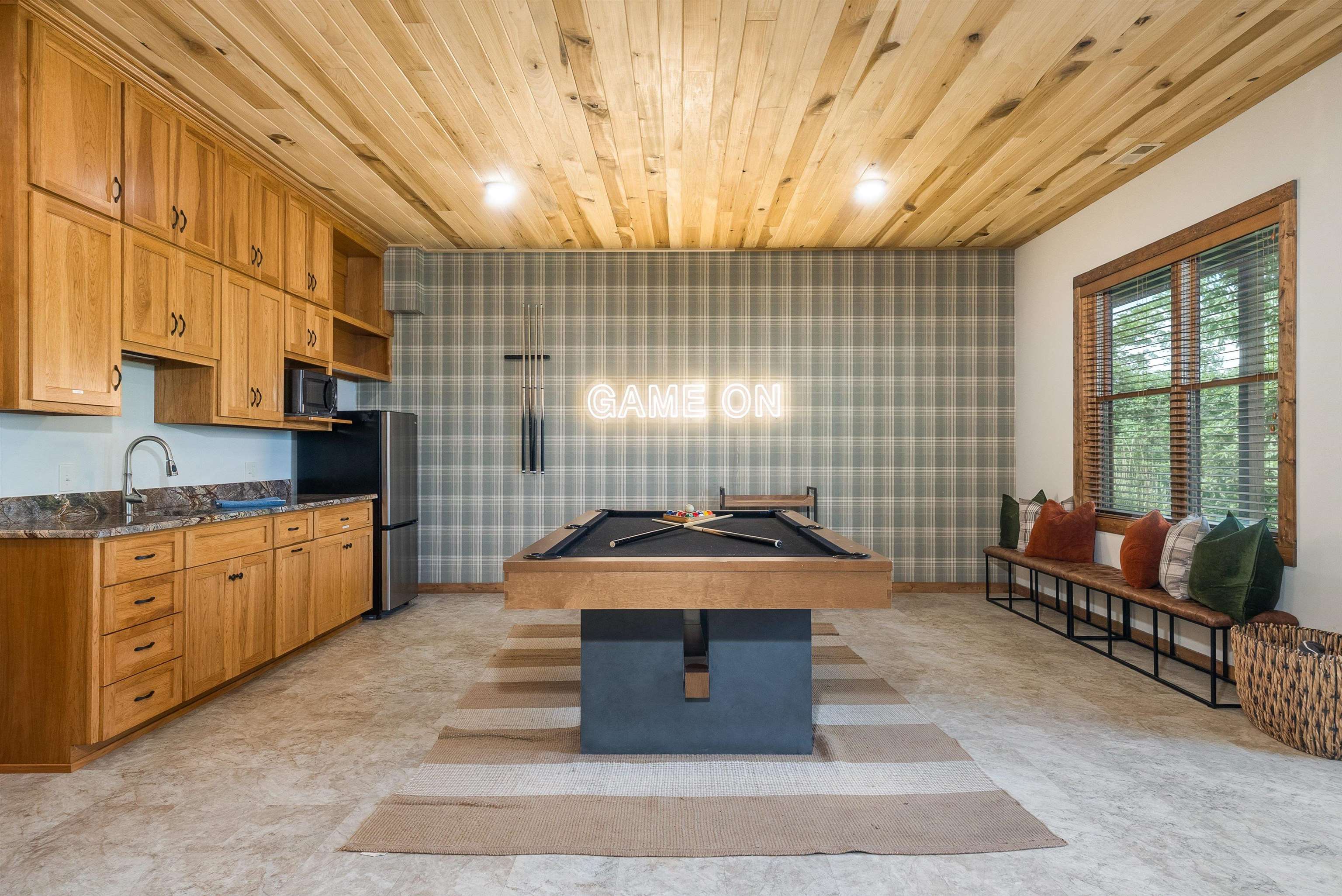 347 WILSON WAY, MCGAHEYSVILLE, Virginia 22840, 6 Bedrooms Bedrooms, ,5 BathroomsBathrooms,Residential,347 WILSON WAY,673904 MLS # 673904