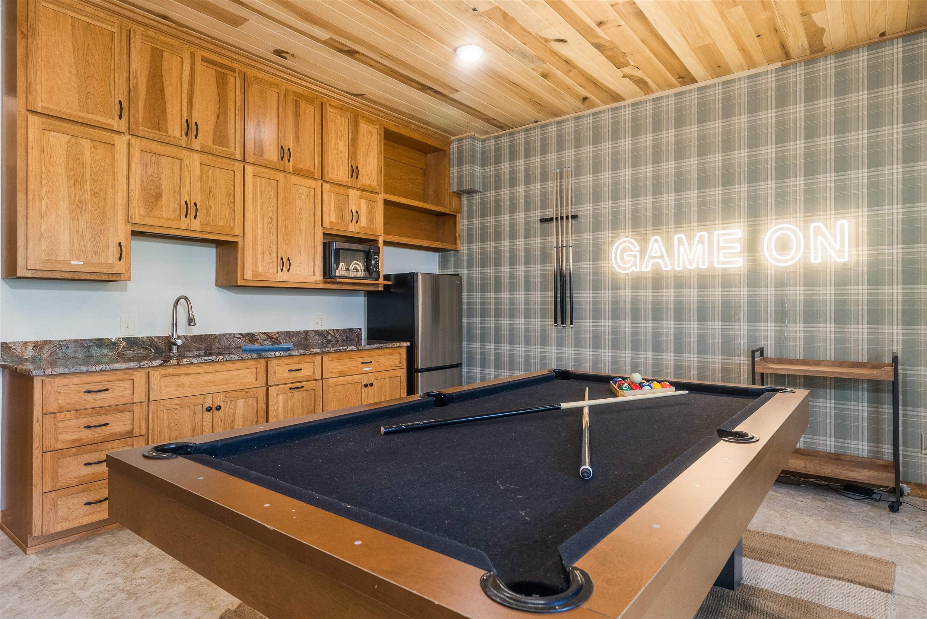 347 WILSON WAY, MCGAHEYSVILLE, Virginia 22840, 6 Bedrooms Bedrooms, ,5 BathroomsBathrooms,Residential,347 WILSON WAY,673904 MLS # 673904