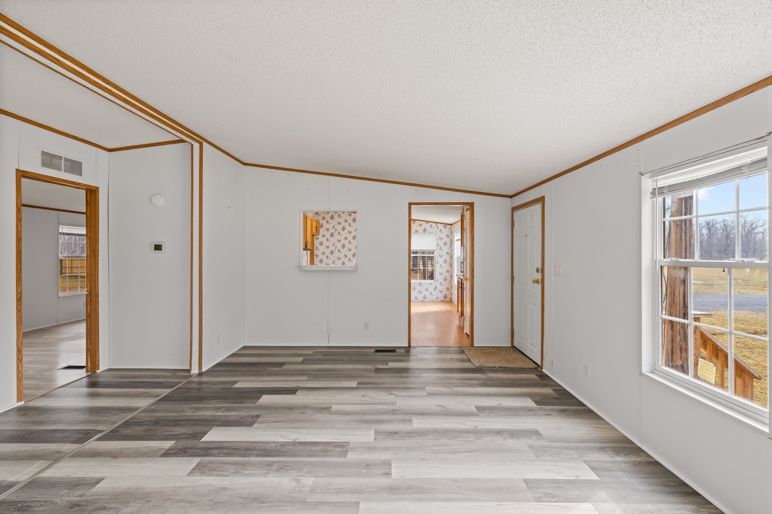 38 MAGGIE LN, MOUNT SOLON, Virginia 22843, 3 Bedrooms Bedrooms, ,2 BathroomsBathrooms,Residential,38 MAGGIE LN,673906 MLS # 673906