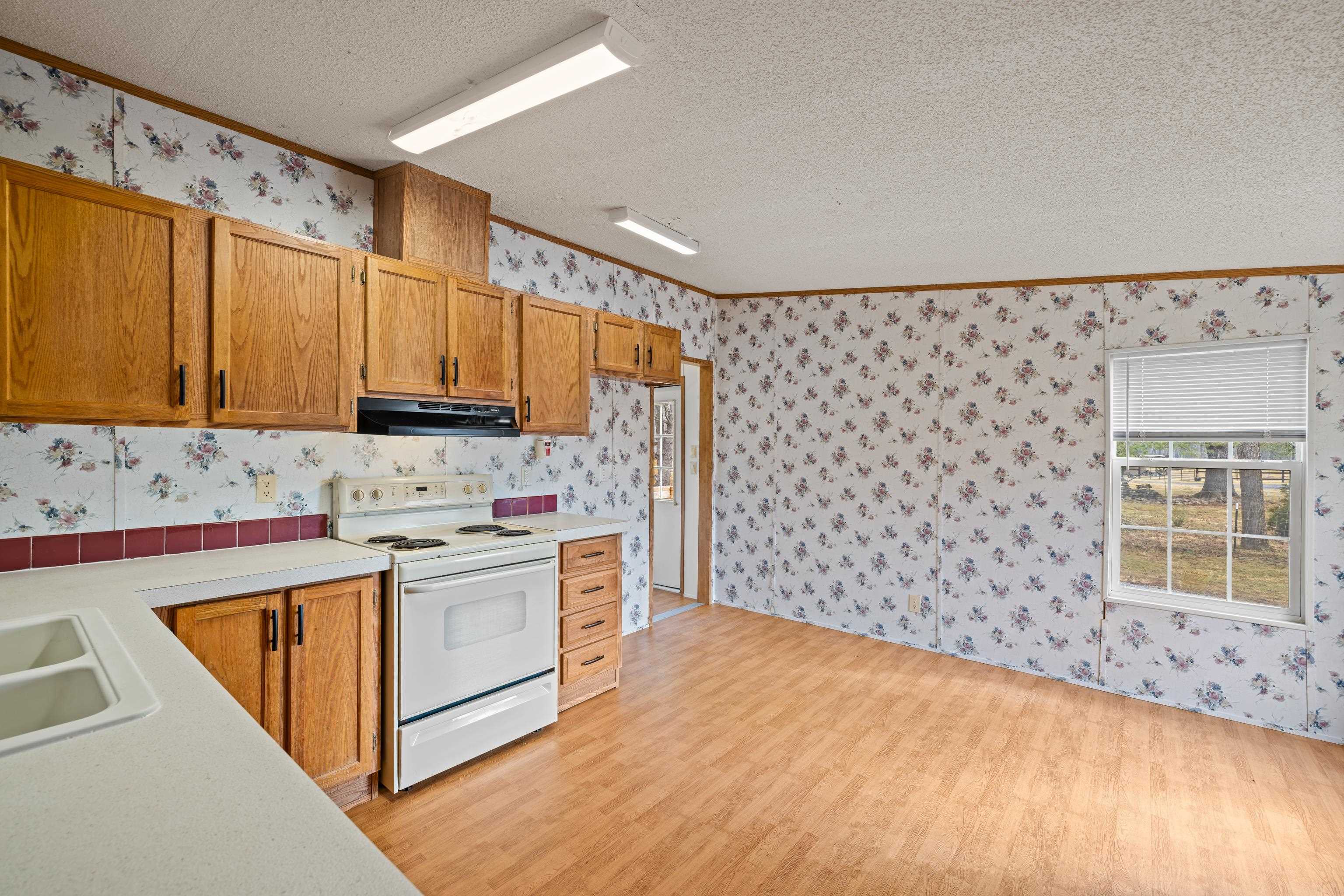 38 MAGGIE LN, MOUNT SOLON, Virginia 22843, 3 Bedrooms Bedrooms, ,2 BathroomsBathrooms,Residential,38 MAGGIE LN,673906 MLS # 673906