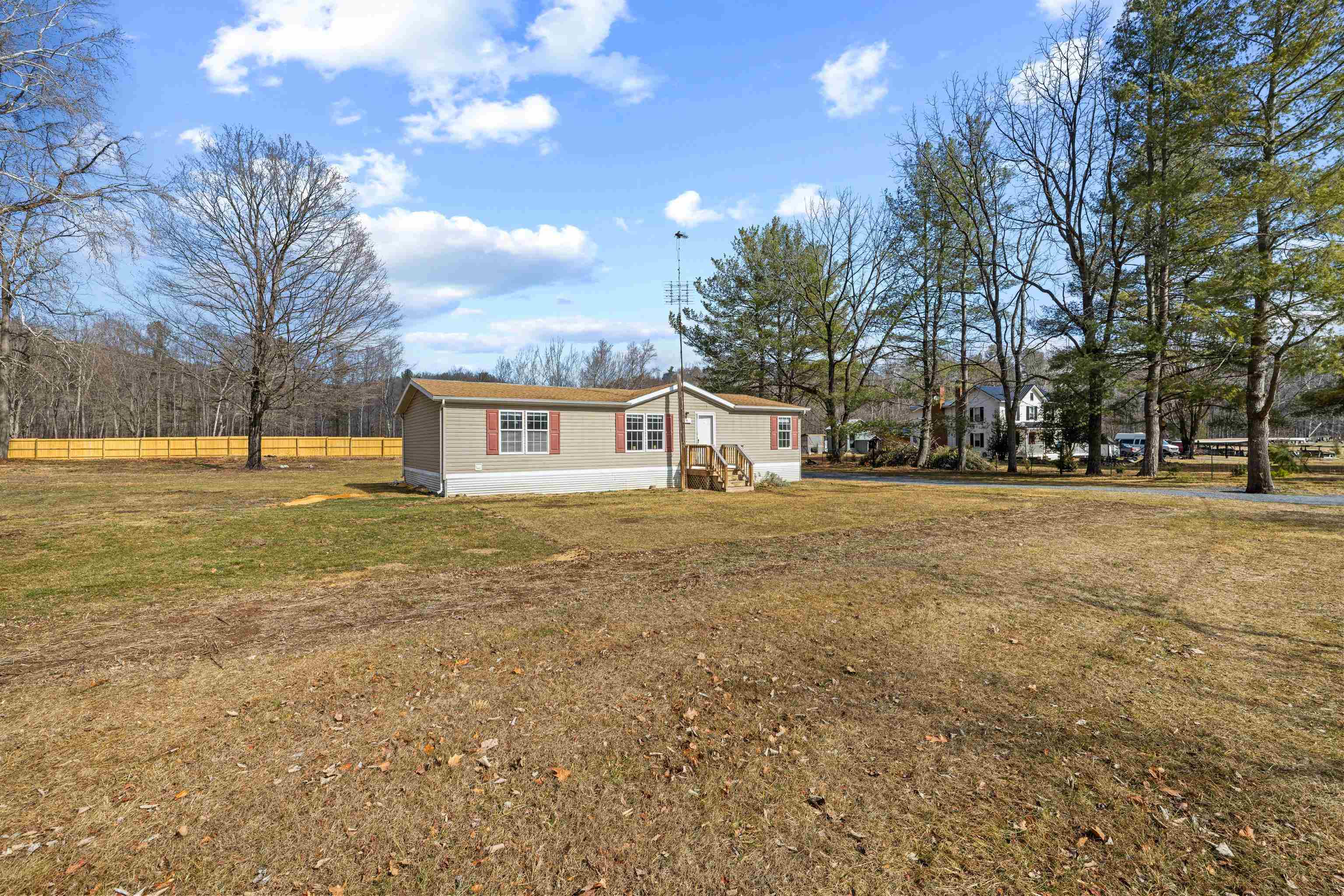 38 MAGGIE LN, MOUNT SOLON, Virginia 22843, 3 Bedrooms Bedrooms, ,2 BathroomsBathrooms,Residential,38 MAGGIE LN,673906 MLS # 673906