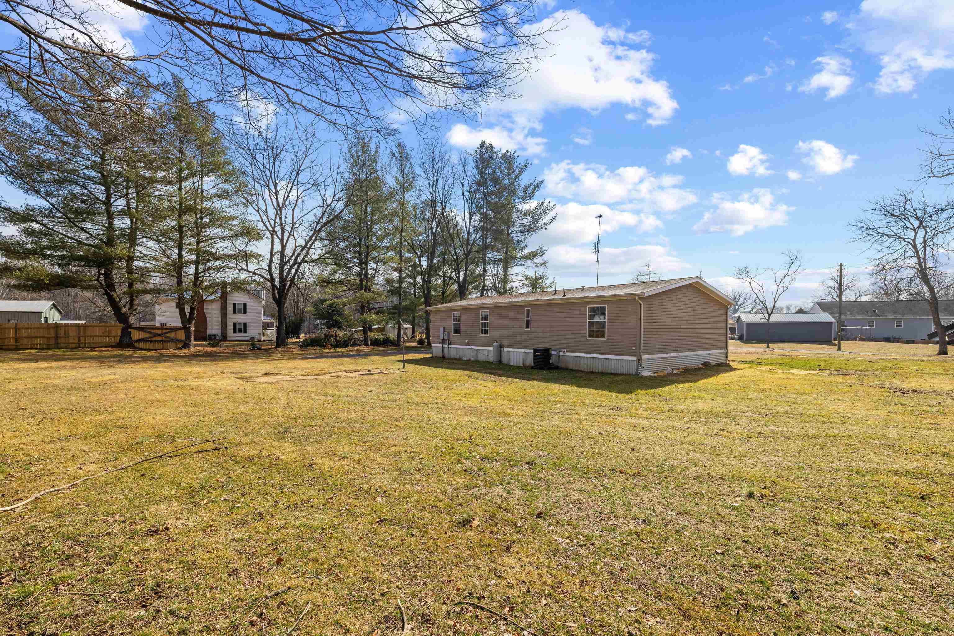 38 MAGGIE LN, MOUNT SOLON, Virginia 22843, 3 Bedrooms Bedrooms, ,2 BathroomsBathrooms,Residential,38 MAGGIE LN,673906 MLS # 673906