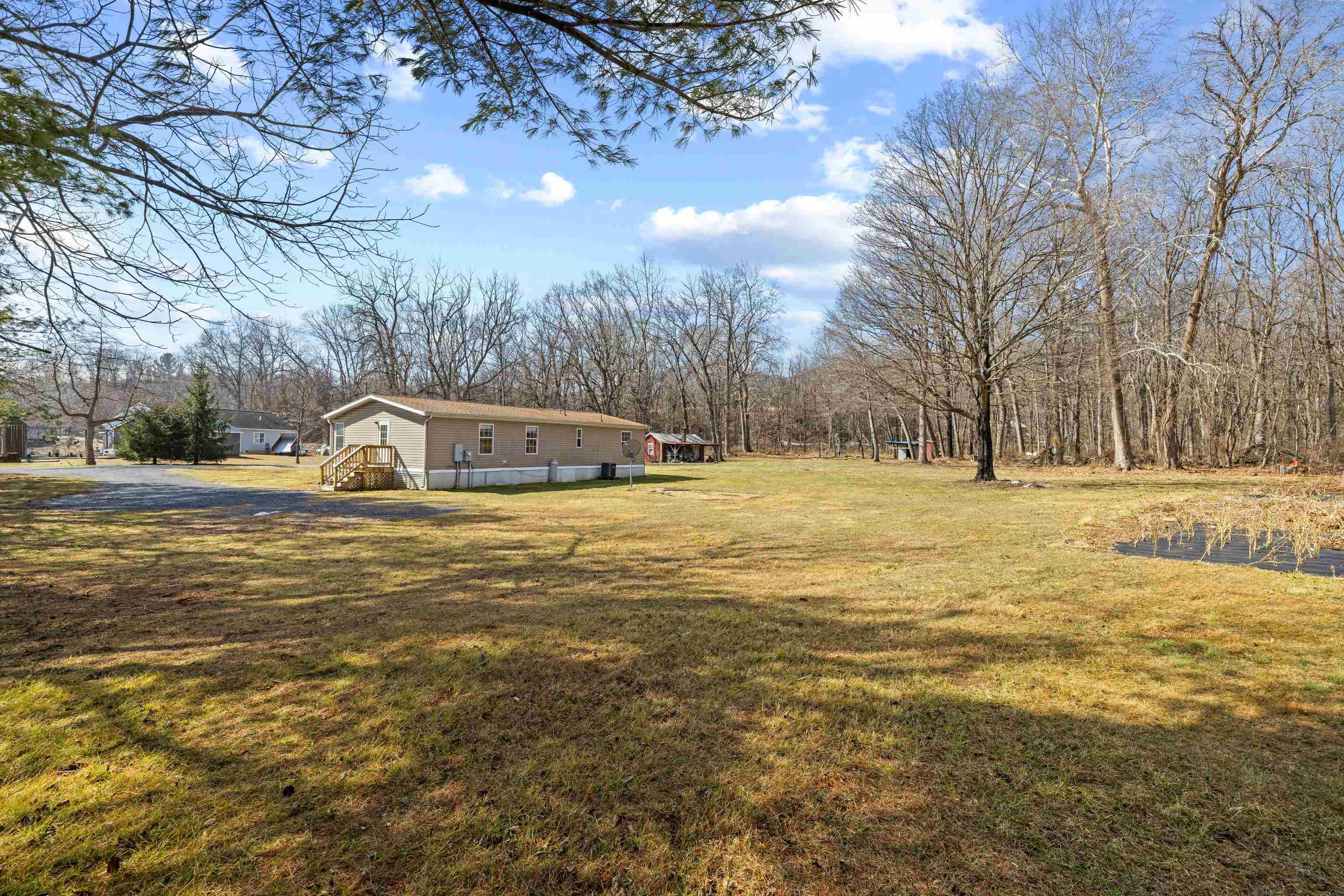 38 MAGGIE LN, MOUNT SOLON, Virginia 22843, 3 Bedrooms Bedrooms, ,2 BathroomsBathrooms,Residential,38 MAGGIE LN,673906 MLS # 673906