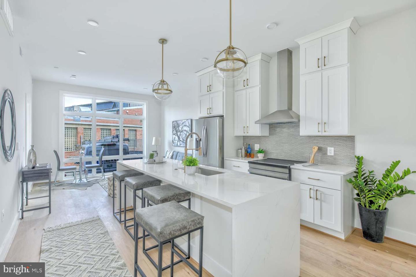 4347 HARRISON ST NW #4, WASHINGTON, District Of Columbia 20015, 2 Bedrooms Bedrooms, ,2 BathroomsBathrooms,Residential,For sale,4347 HARRISON ST NW #4,DCDC2244214 MLS # DCDC2244214