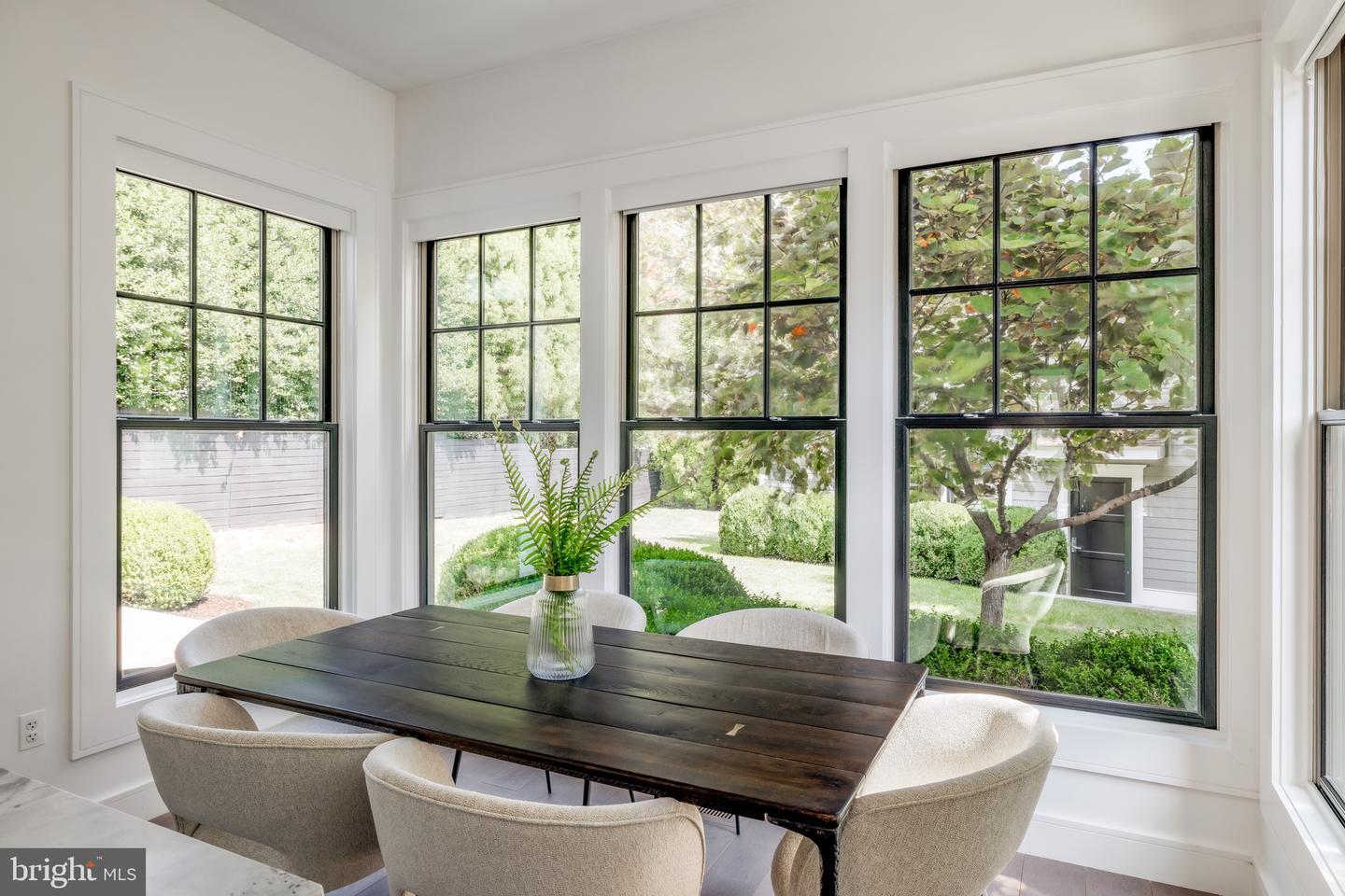 2361 N EDGEWOOD ST, ARLINGTON, Virginia 22207, 5 Bedrooms Bedrooms, ,4 BathroomsBathrooms,Residential,For sale,2361 N EDGEWOOD ST,VAAR2068568 MLS # VAAR2068568