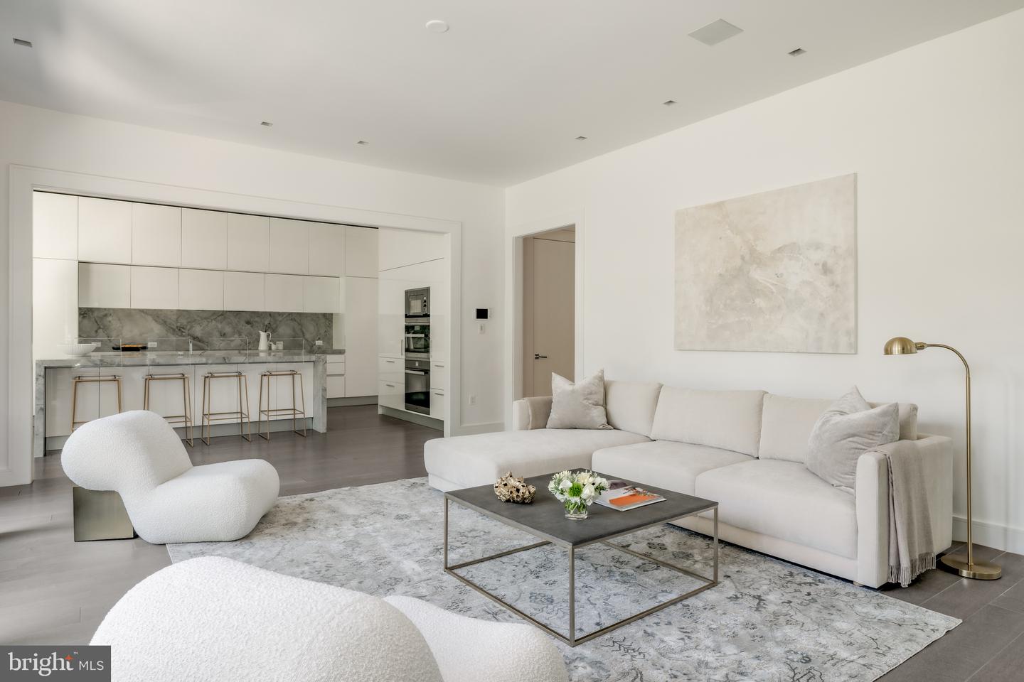 2361 N EDGEWOOD ST, ARLINGTON, Virginia 22207, 5 Bedrooms Bedrooms, ,4 BathroomsBathrooms,Residential,For sale,2361 N EDGEWOOD ST,VAAR2068568 MLS # VAAR2068568