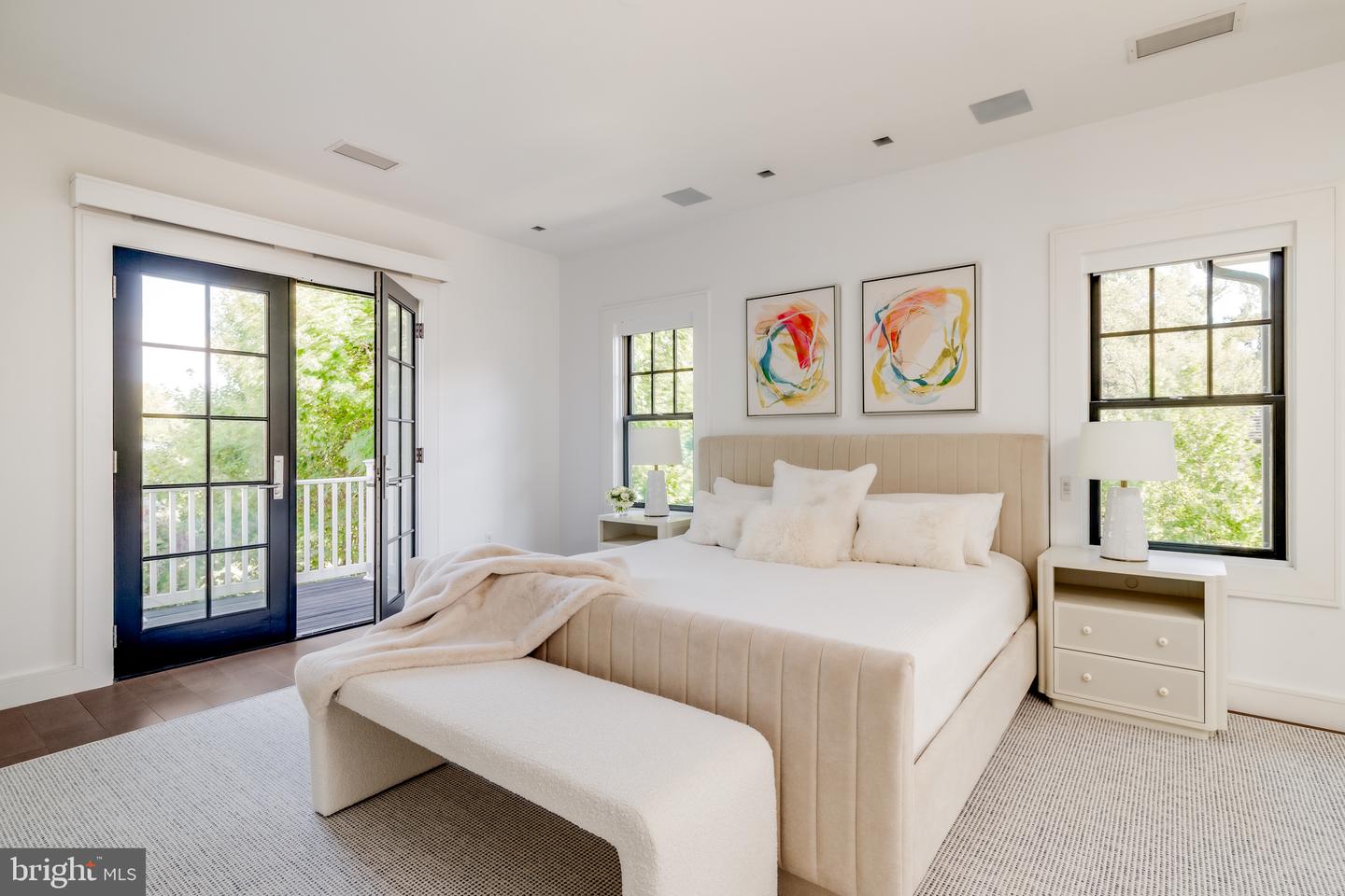 2361 N EDGEWOOD ST, ARLINGTON, Virginia 22207, 5 Bedrooms Bedrooms, ,4 BathroomsBathrooms,Residential,For sale,2361 N EDGEWOOD ST,VAAR2068568 MLS # VAAR2068568