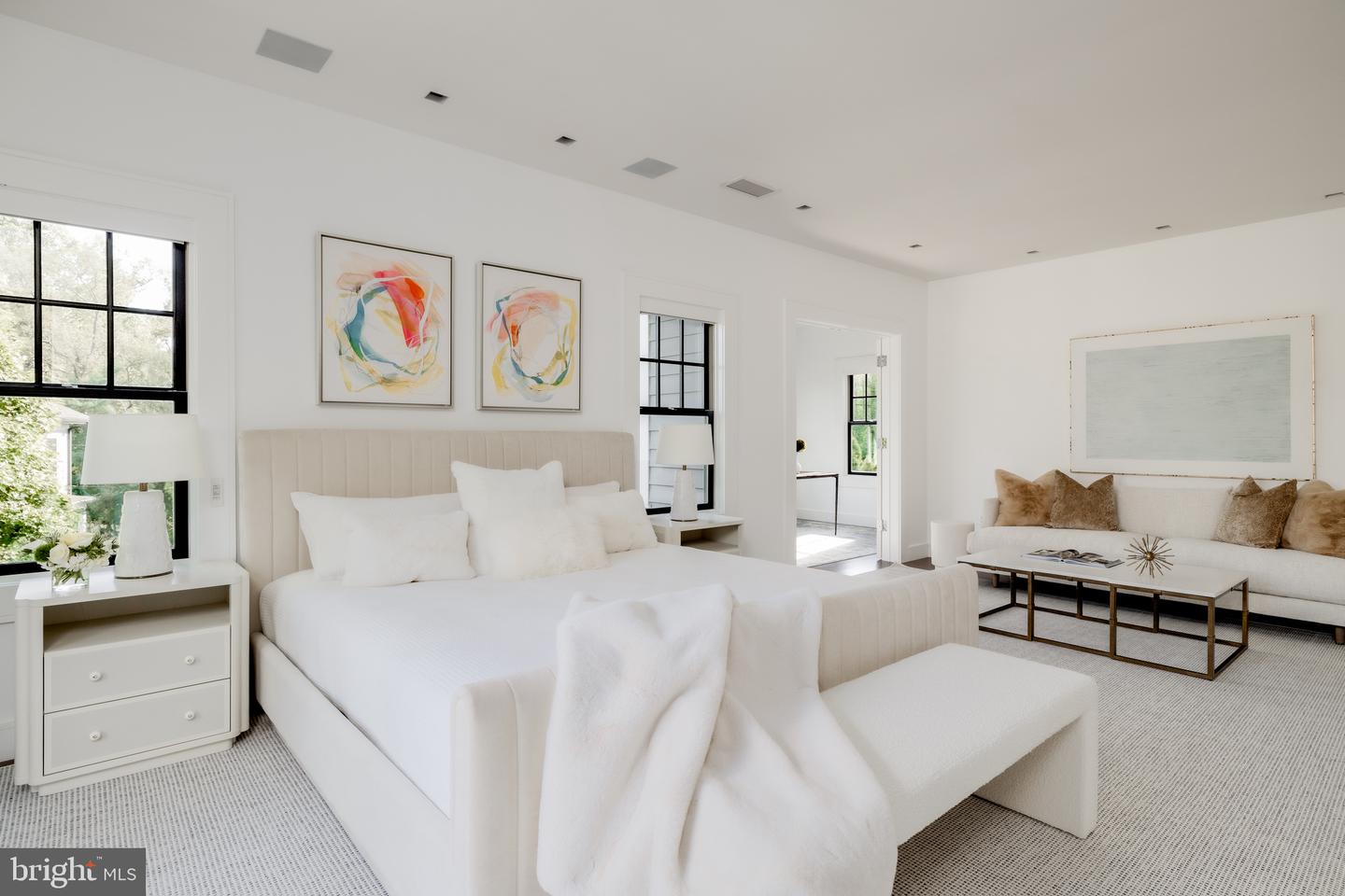 2361 N EDGEWOOD ST, ARLINGTON, Virginia 22207, 5 Bedrooms Bedrooms, ,4 BathroomsBathrooms,Residential,For sale,2361 N EDGEWOOD ST,VAAR2068568 MLS # VAAR2068568