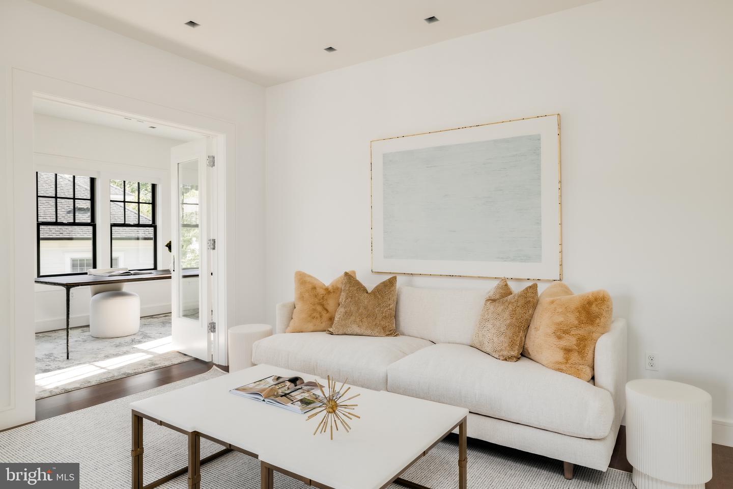 2361 N EDGEWOOD ST, ARLINGTON, Virginia 22207, 5 Bedrooms Bedrooms, ,4 BathroomsBathrooms,Residential,For sale,2361 N EDGEWOOD ST,VAAR2068568 MLS # VAAR2068568