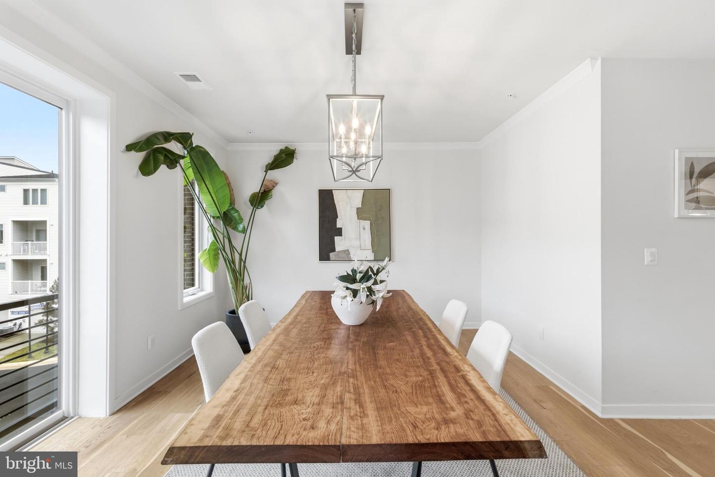 43182 MONGOLD SQ, ASHBURN, Virginia 20148, 3 Bedrooms Bedrooms, ,2 BathroomsBathrooms,Residential,For sale,43182 MONGOLD SQ,VALO2115392 MLS # VALO2115392