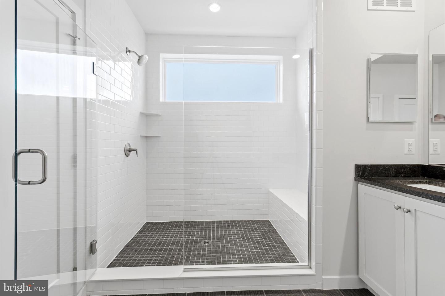 43182 MONGOLD SQ, ASHBURN, Virginia 20148, 3 Bedrooms Bedrooms, ,2 BathroomsBathrooms,Residential,For sale,43182 MONGOLD SQ,VALO2115392 MLS # VALO2115392