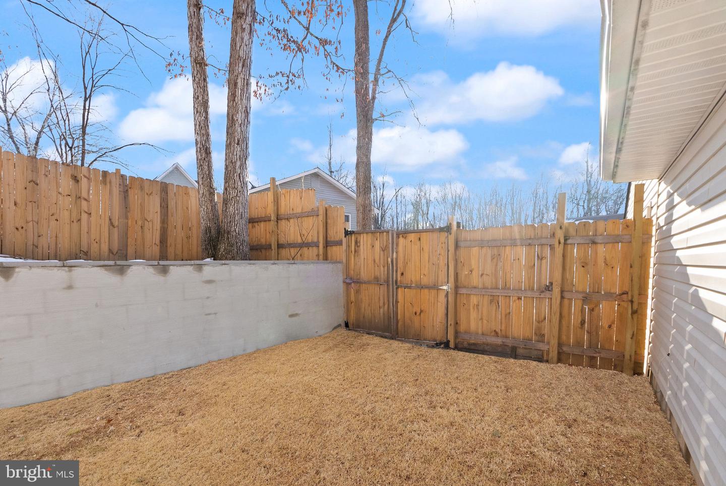 26 WILLOW BRANCH PL, FREDERICKSBURG, Virginia 22405, 4 Bedrooms Bedrooms, ,2 BathroomsBathrooms,Residential,For sale,26 WILLOW BRANCH PL,VAST2045888 MLS # VAST2045888