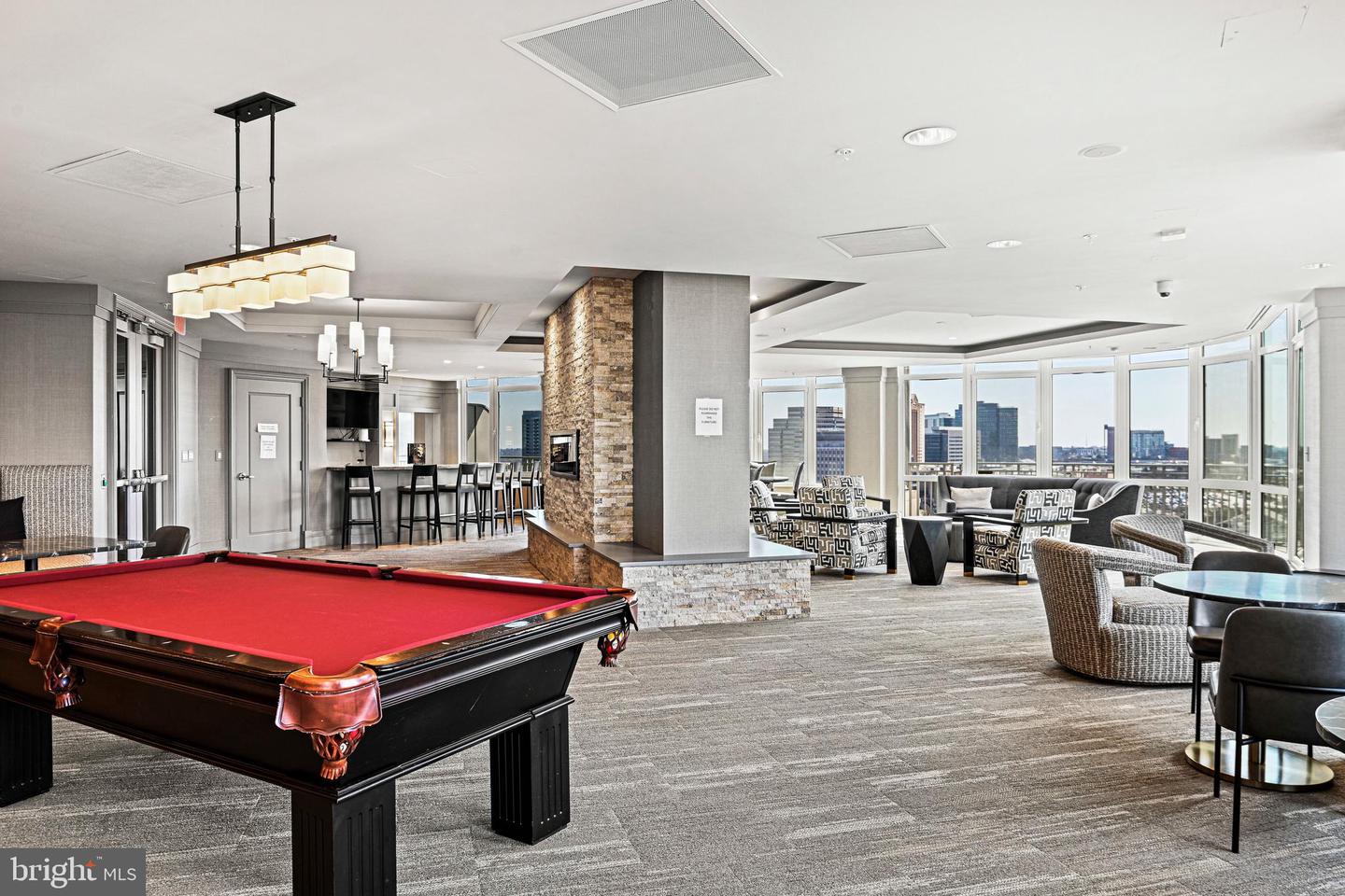 8220 CRESTWOOD HEIGHTS DR #812, MCLEAN, Virginia 22102, 2 Bedrooms Bedrooms, ,2 BathroomsBathrooms,Residential,For sale,8220 CRESTWOOD HEIGHTS DR #812,VAFX2289916 MLS # VAFX2289916