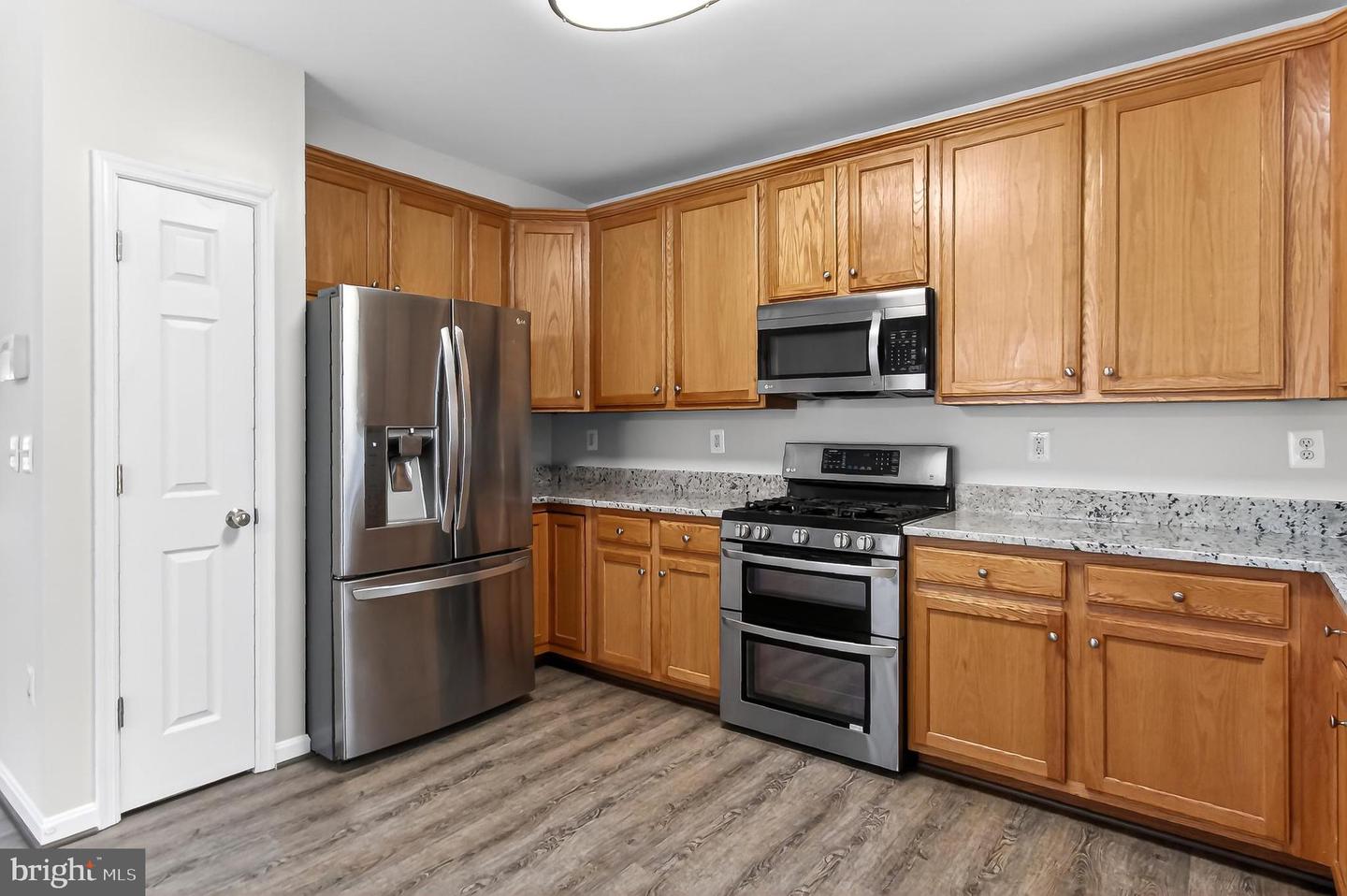 9725 CHESHIRE RIDGE CIR, MANASSAS, Virginia 20110, 3 Bedrooms Bedrooms, ,2 BathroomsBathrooms,Residential,For sale,9725 CHESHIRE RIDGE CIR,VAPW2112176 MLS # VAPW2112176