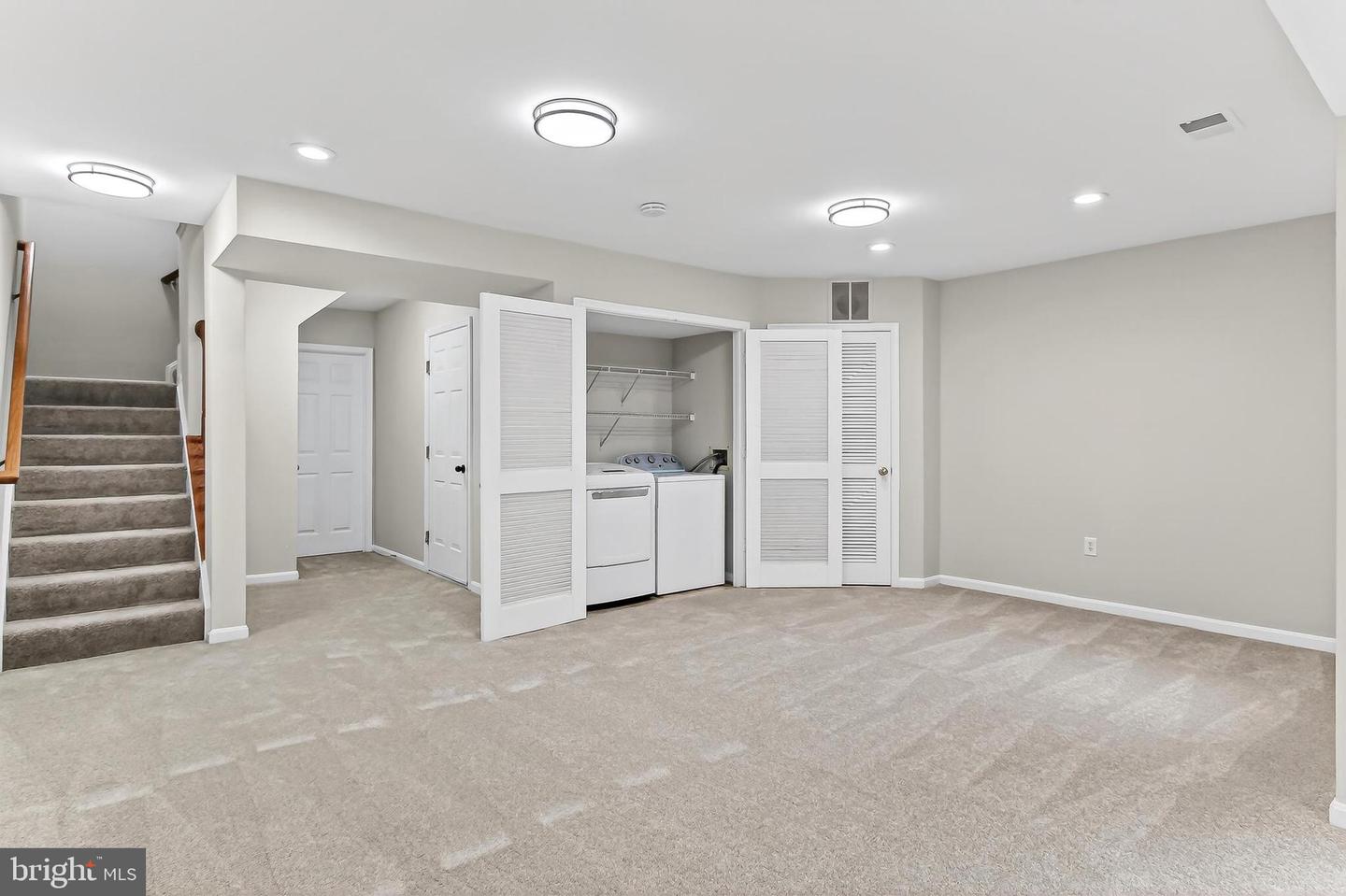 9725 CHESHIRE RIDGE CIR, MANASSAS, Virginia 20110, 3 Bedrooms Bedrooms, ,2 BathroomsBathrooms,Residential,For sale,9725 CHESHIRE RIDGE CIR,VAPW2112176 MLS # VAPW2112176