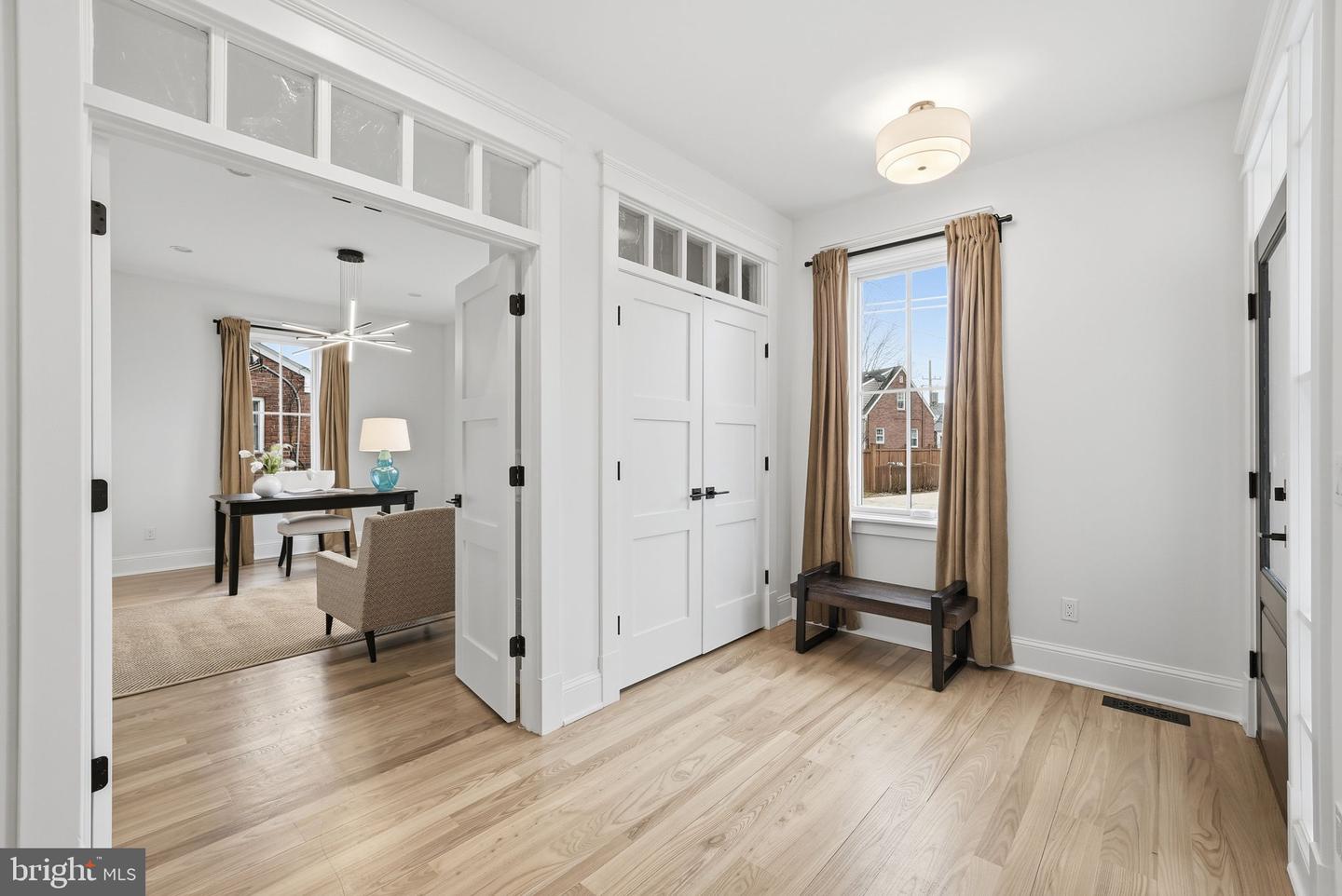 605 HILLTOP TER, ALEXANDRIA, Virginia 22301, 6 Bedrooms Bedrooms, ,5 BathroomsBathrooms,Residential,For sale,605 HILLTOP TER,VAAX2054036 MLS # VAAX2054036