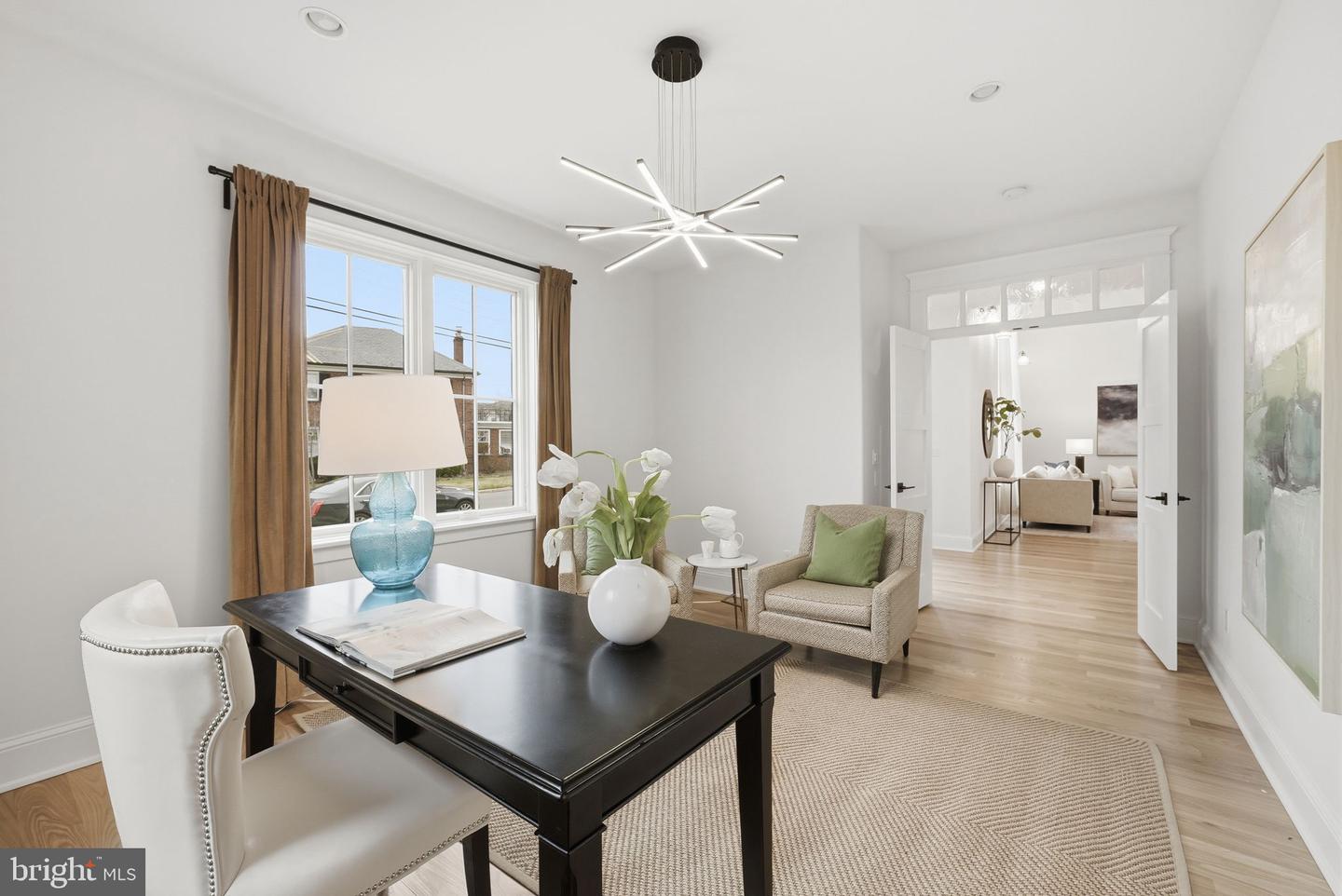 605 HILLTOP TER, ALEXANDRIA, Virginia 22301, 6 Bedrooms Bedrooms, ,5 BathroomsBathrooms,Residential,For sale,605 HILLTOP TER,VAAX2054036 MLS # VAAX2054036