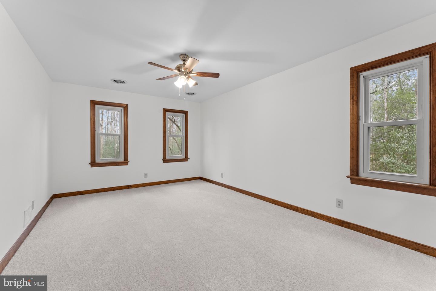 8700 LAUMIC DR, NORTH CHESTERFIELD, Virginia 23224, 3 Bedrooms Bedrooms, 12 Rooms Rooms,2 BathroomsBathrooms,Residential,For sale,8700 LAUMIC DR,VACF2001400 MLS # VACF2001400